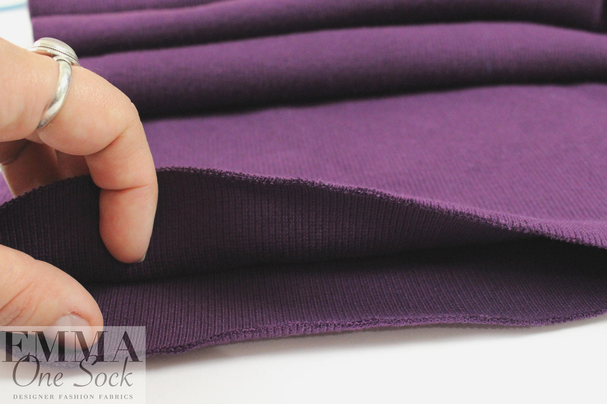 Marna R0 plum cotton sweater ribbing