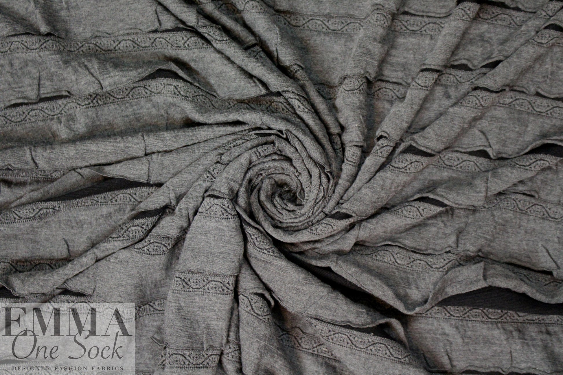 CA designer 2-ply novelty ruffle knit - gray/black