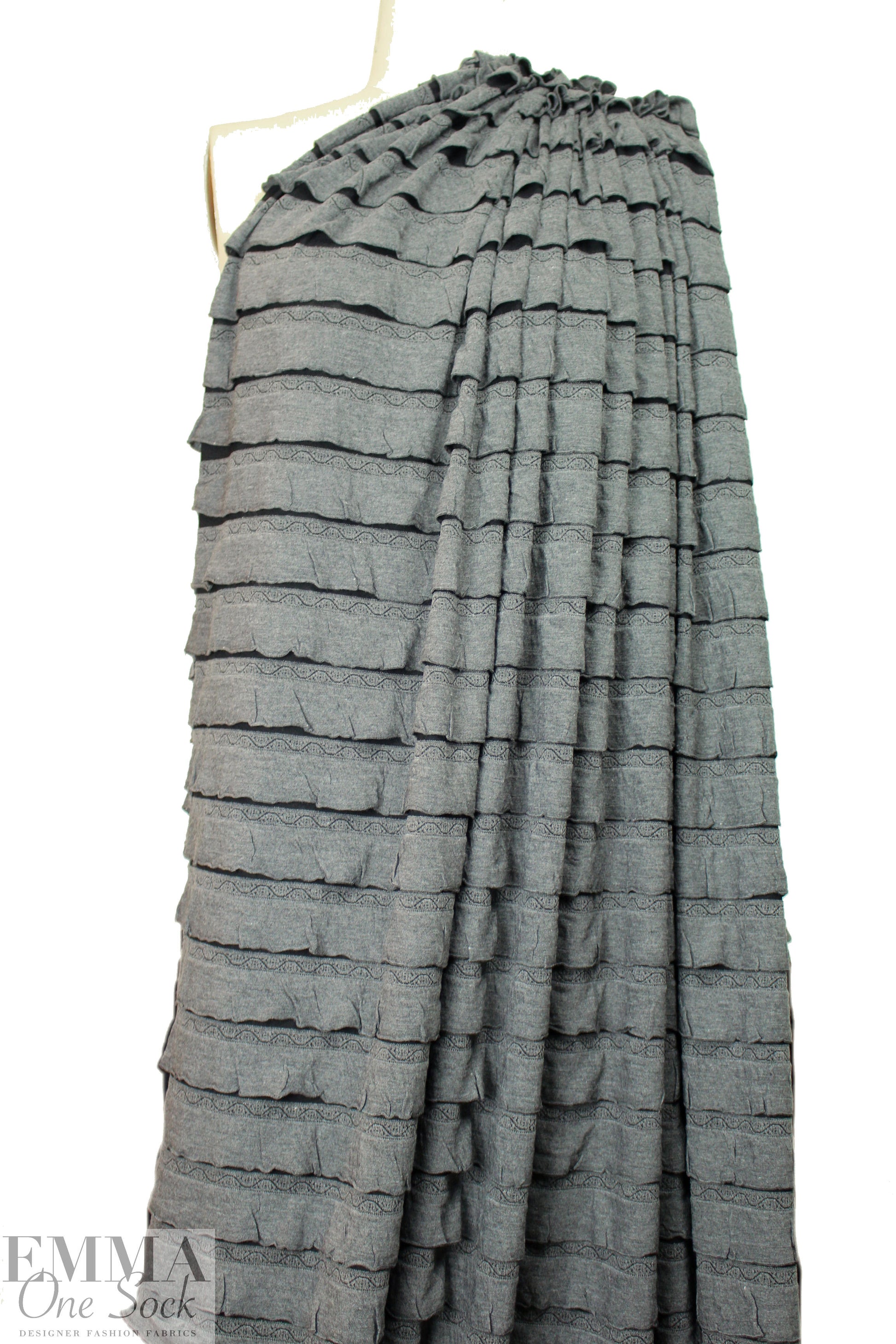 CA designer 2-ply novelty ruffle knit - gray/black 1.375 yd
