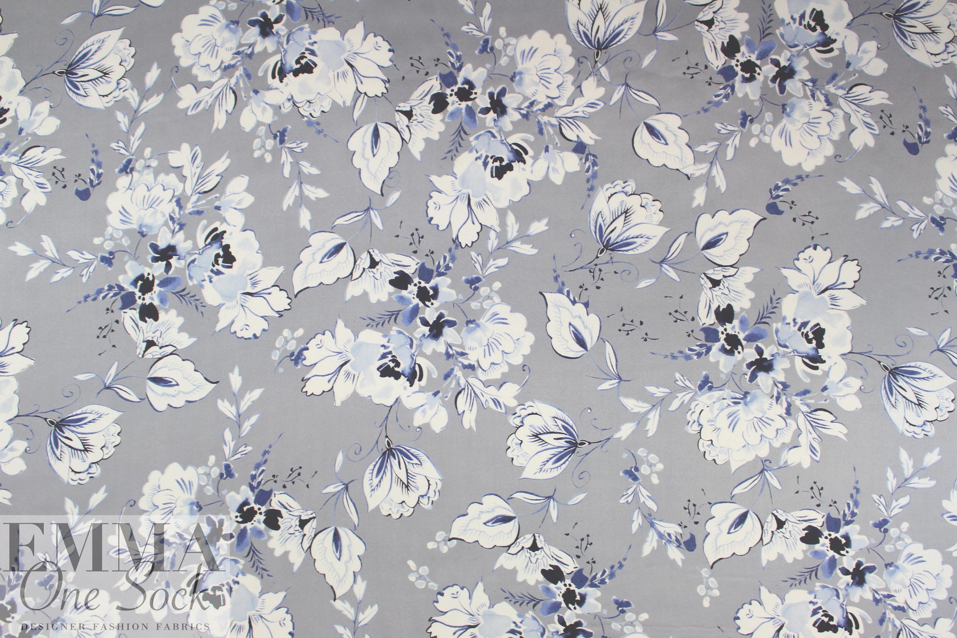 Ji11 Stuart 'flowery blues' silk satin face chiffon