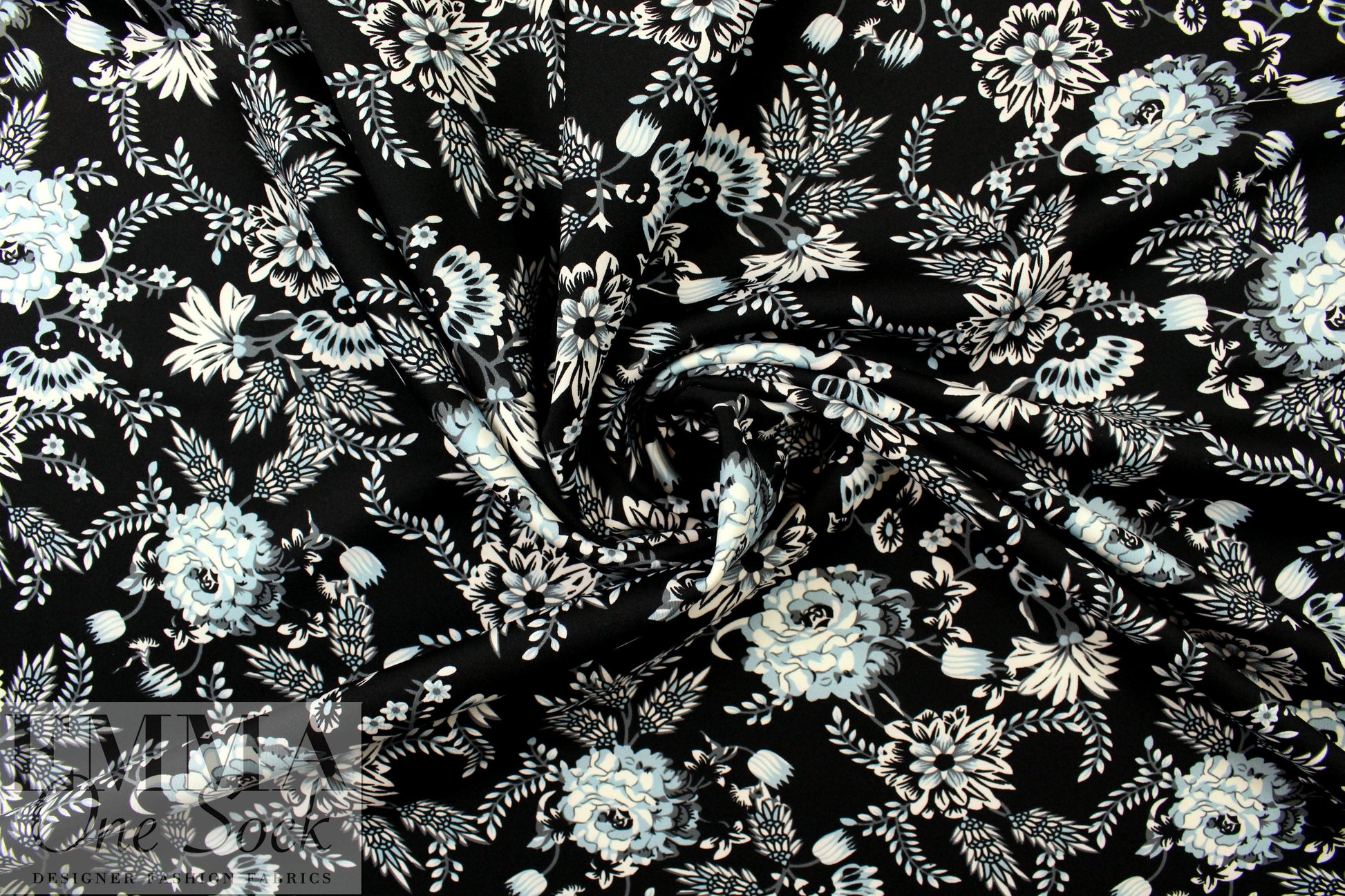 NY designer 'aqua-deco-flora' scuba knit 1.625 yds