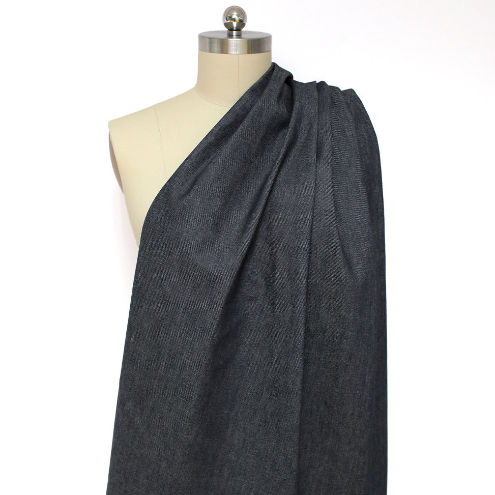 deadstock Japanese denim 410 GSM - red selvedge / antique indigo