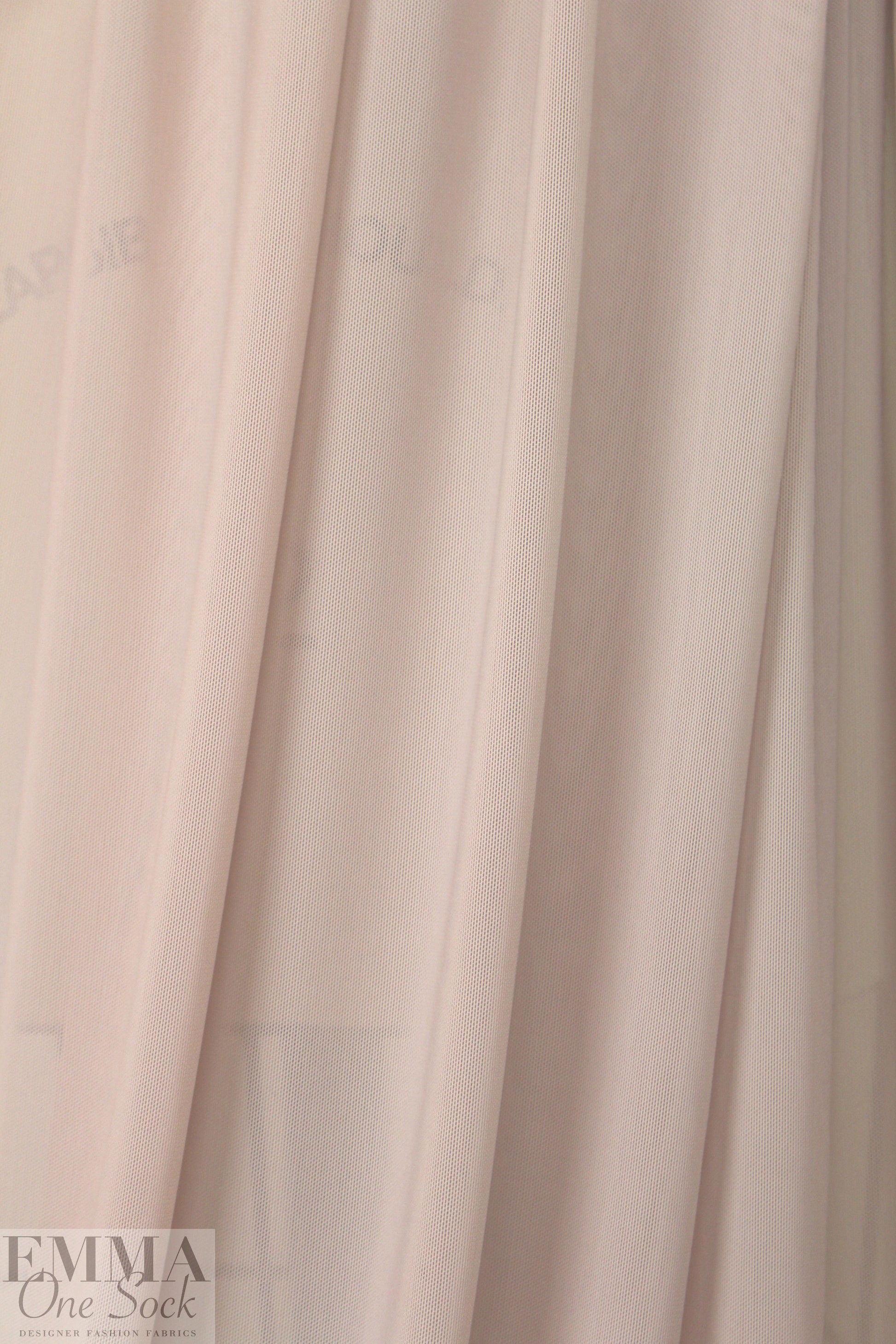 'SHAPER' power net lycra 4-way mesh - blush .75 yds