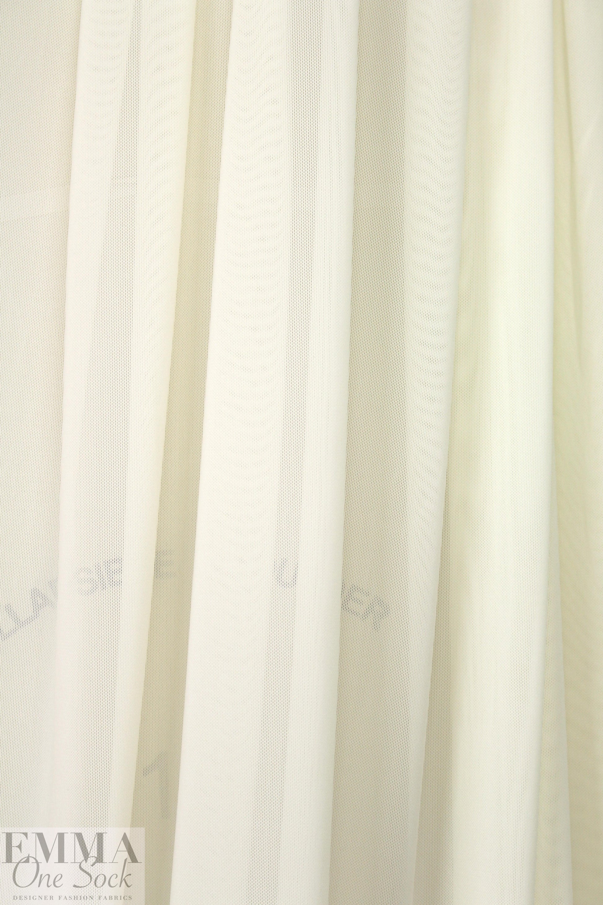 'SHAPER' power net spandex 4-way mesh - ivory 1.5 yds