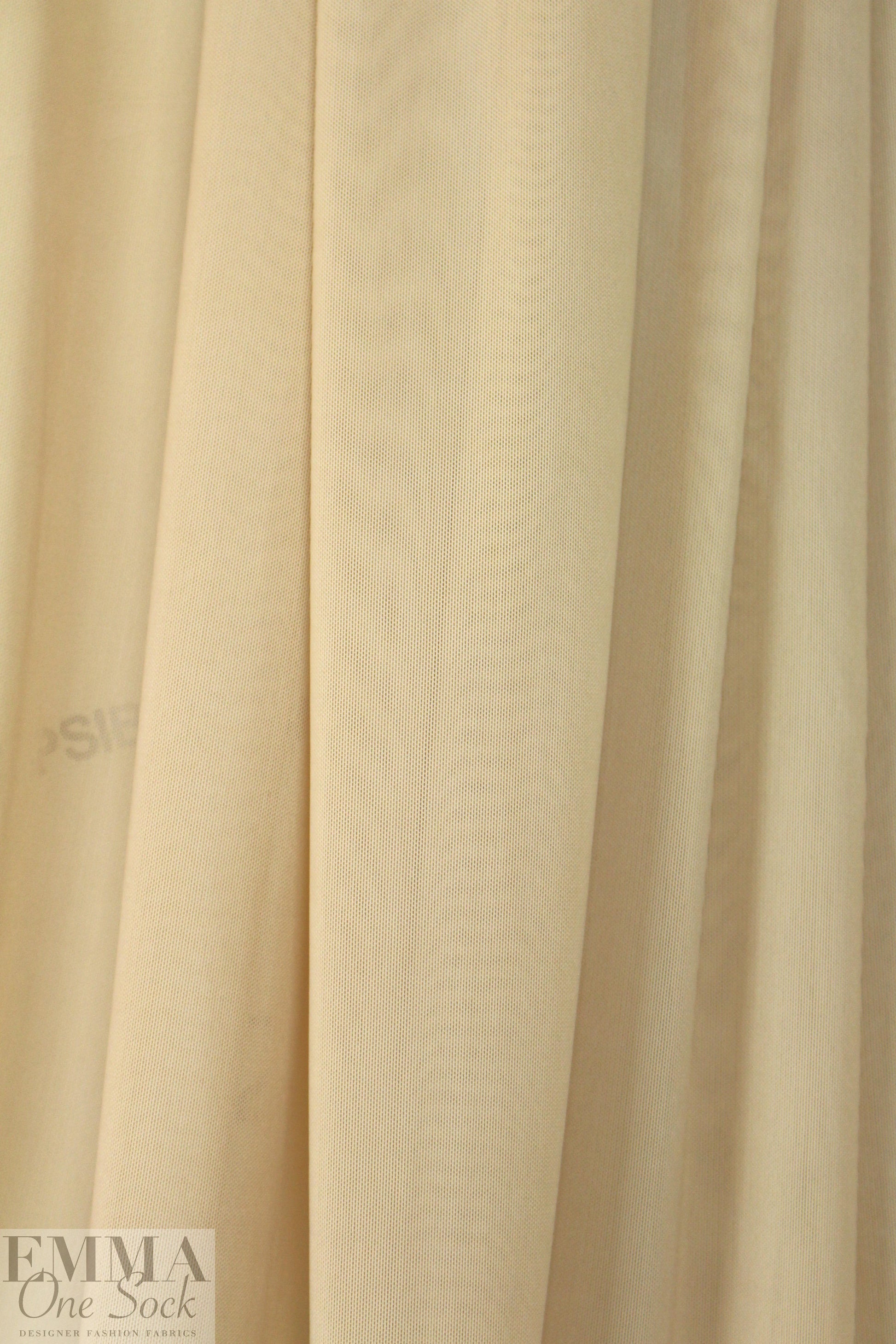 'SHAPER' power net spandex 4-way mesh - nude 1 yard