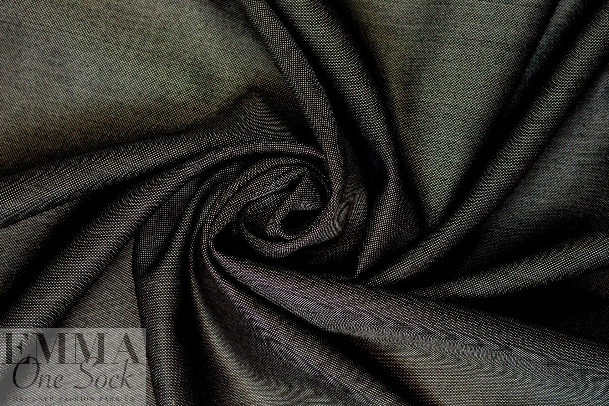 Australian wool and silk sharkskin suiting - gunmetal 1.875 yd