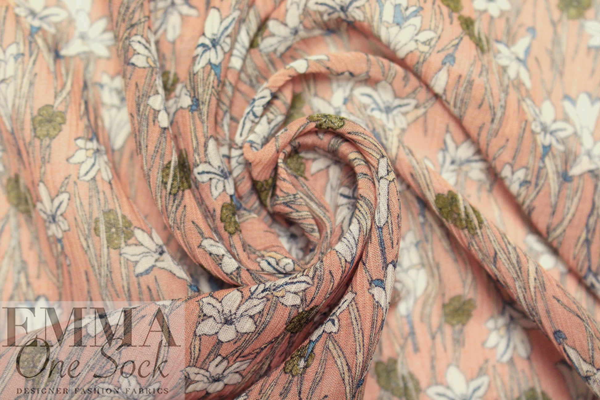 Italian blushing lilies crinkle viscose/silk woven 1.375 yd