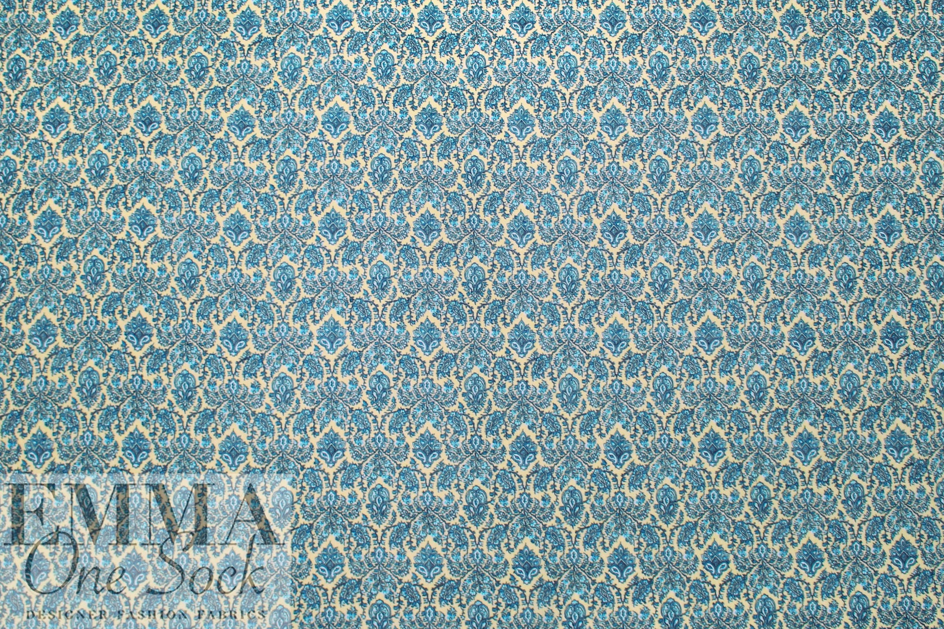 Italian retro floral medallion crinkle viscose/silk woven 1.25 yds