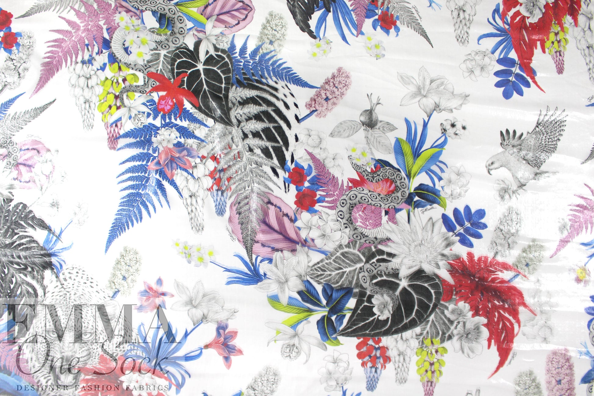 Caval1i silk glossy sheer print - white/red/blue 1.5 yd