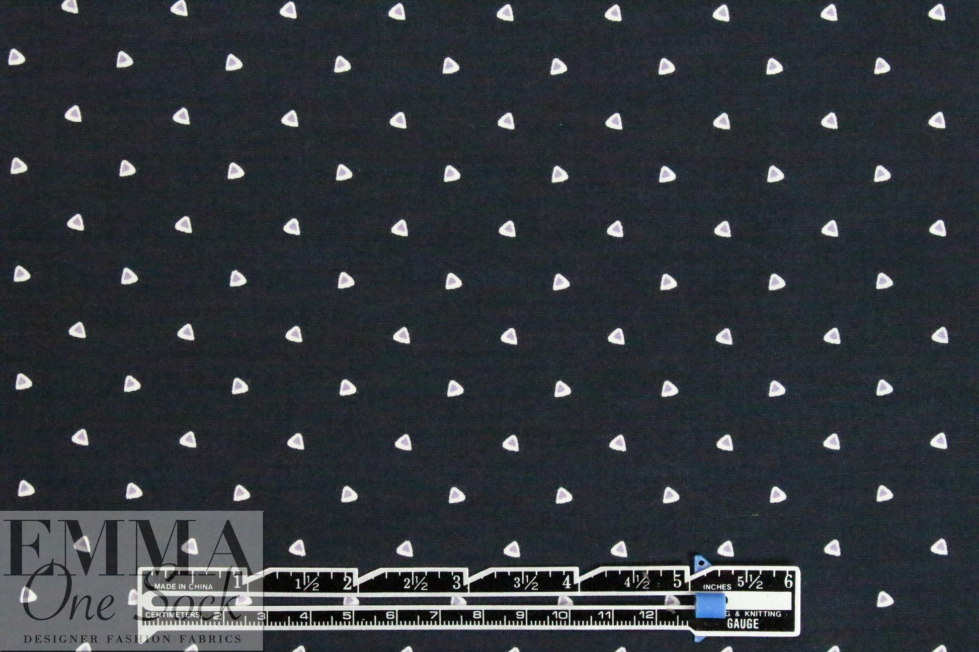 Italian cotton/silk/spandex stretch shirting - tri-dots 2 yds