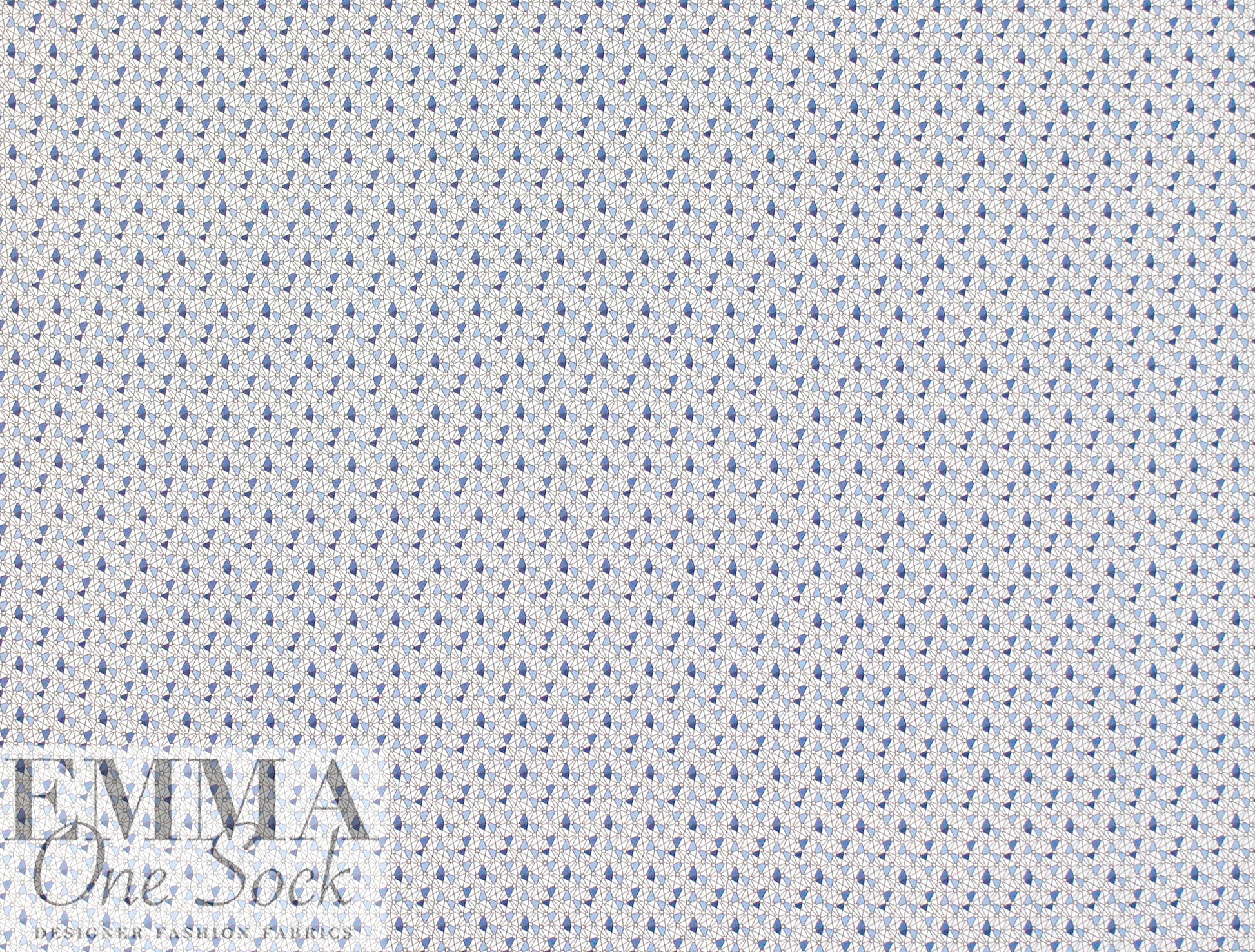 Cana1i Italian teeny blue graphic cotton shirting 1.625 yd