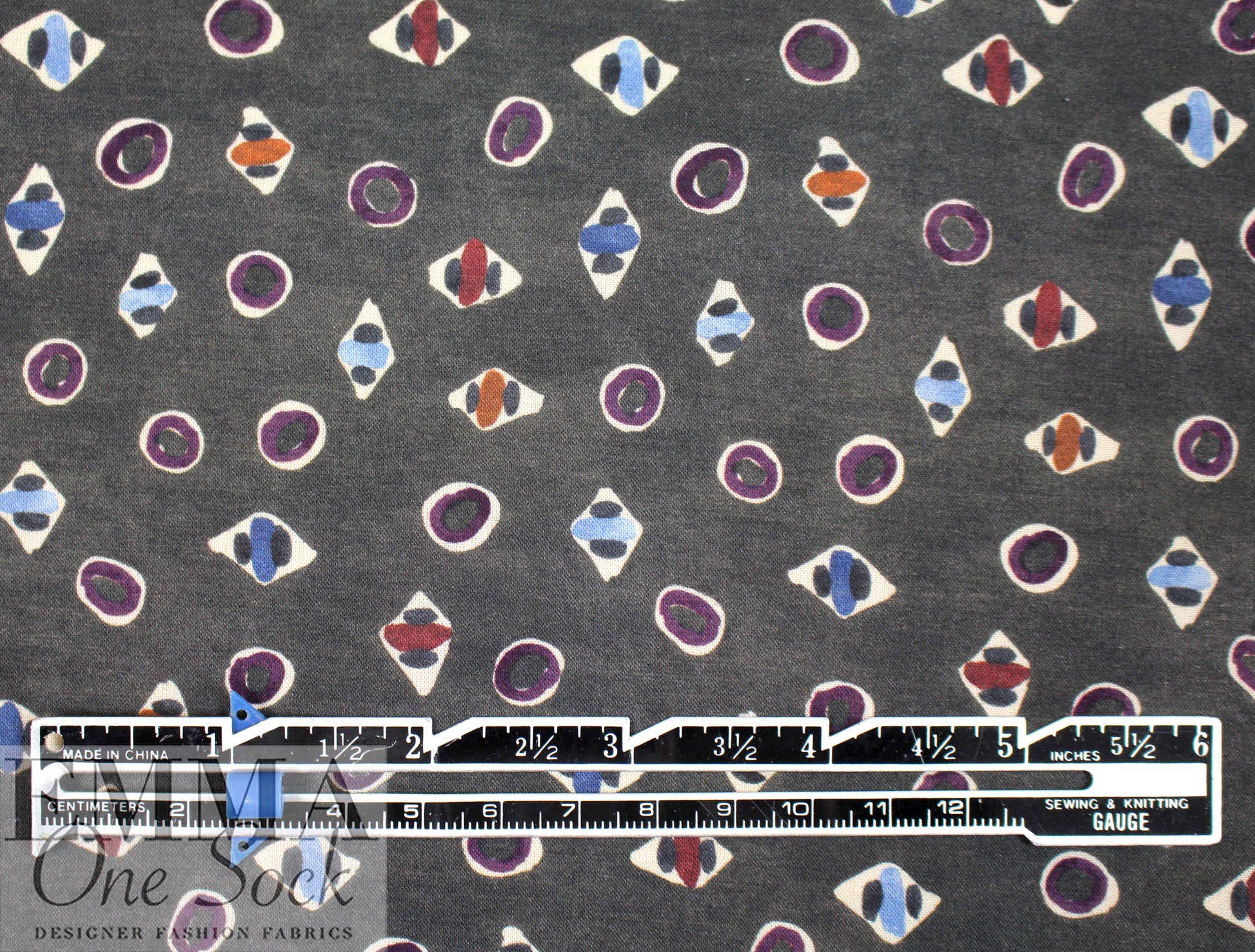 P.Smith Italian 'tiny trinkets' cotton shirting 1.5 yd