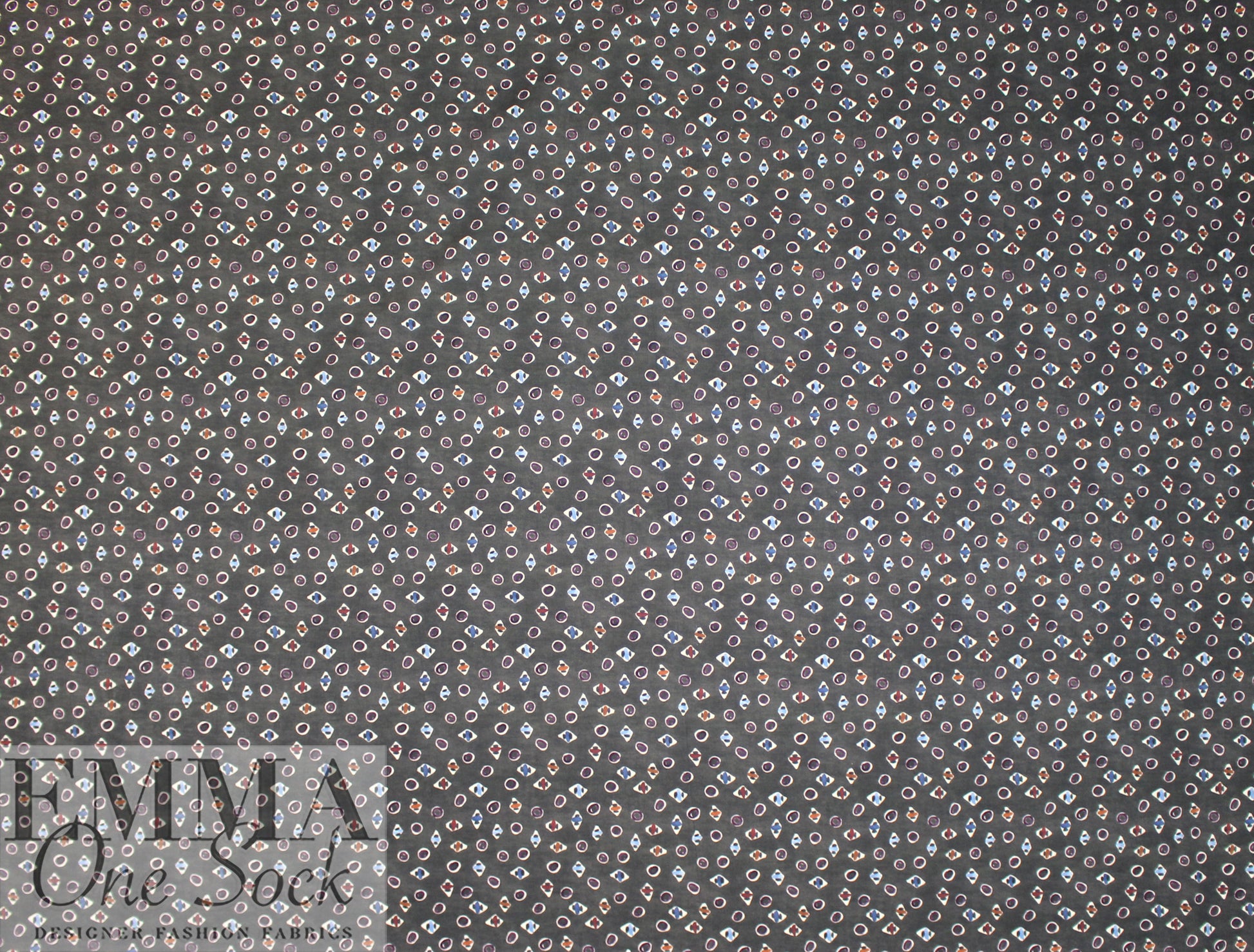 P.Smith Italian 'tiny trinkets' cotton shirting 1.5 yd