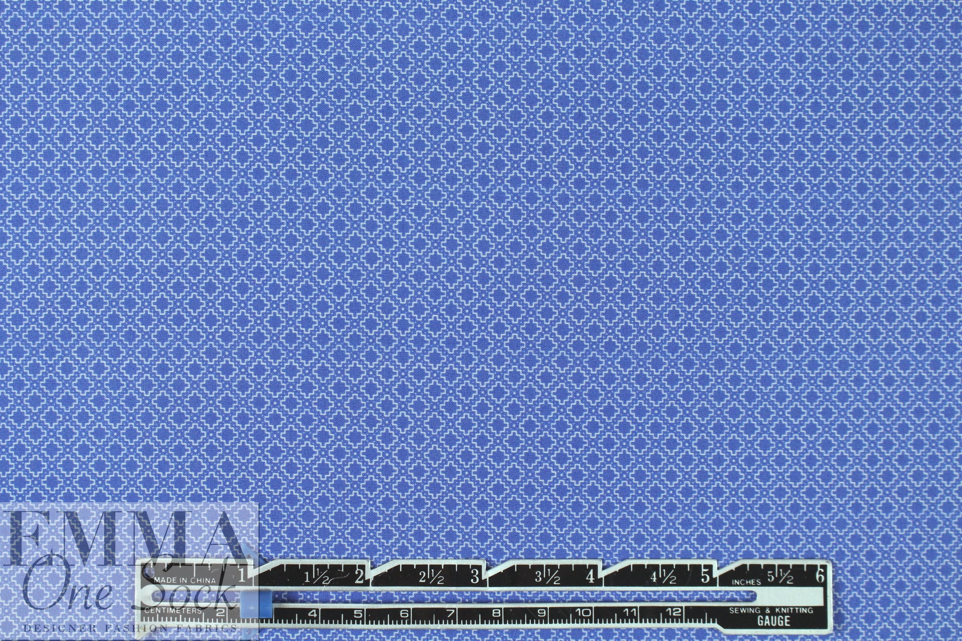 Italian 'deco diamond' cotton shirting - blues .75 yds