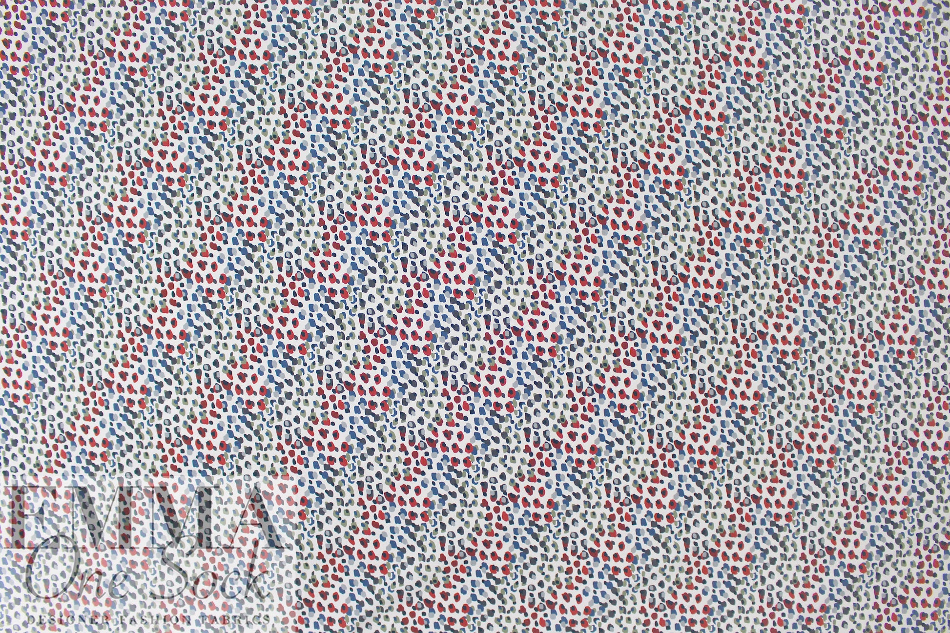 'petite pinto' organic cotton woven shirting 1.75 yds
