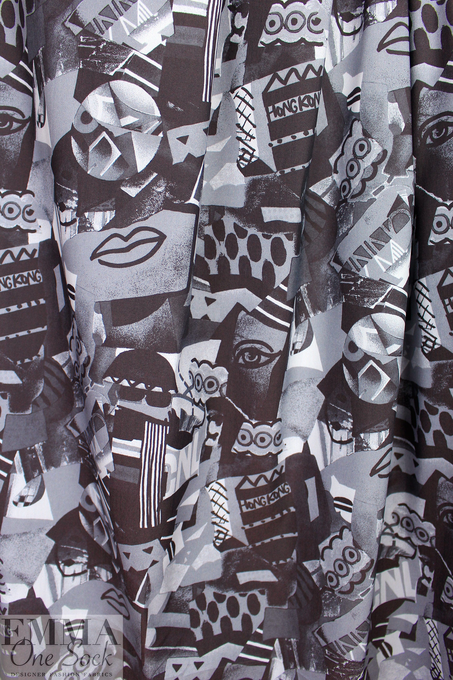 Italian 'Picasso does Hong Kong' cotton stretch shirting 1.5 yd