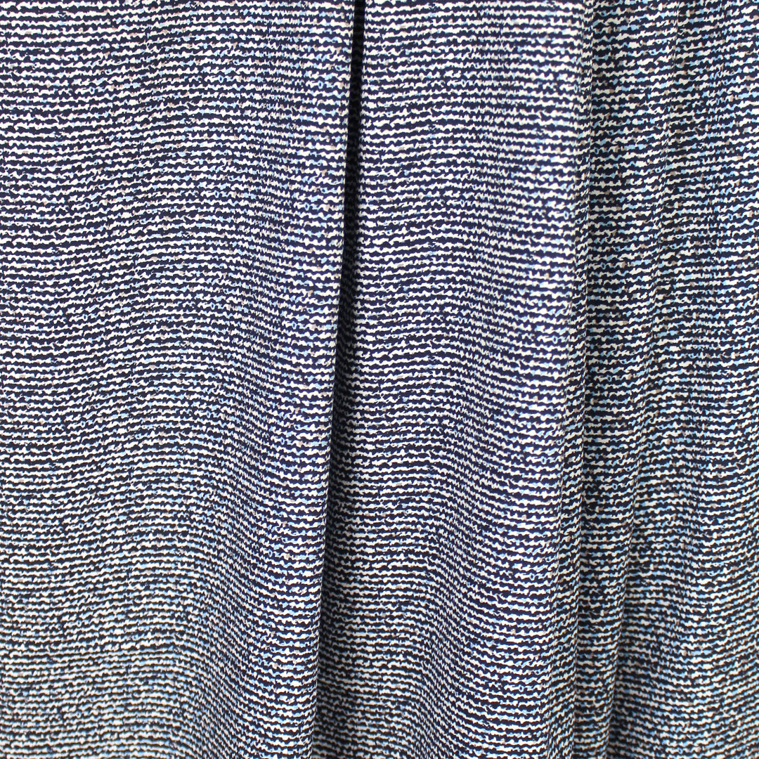 French 'jazzy jot' printed cotton shirting 1.125 yds