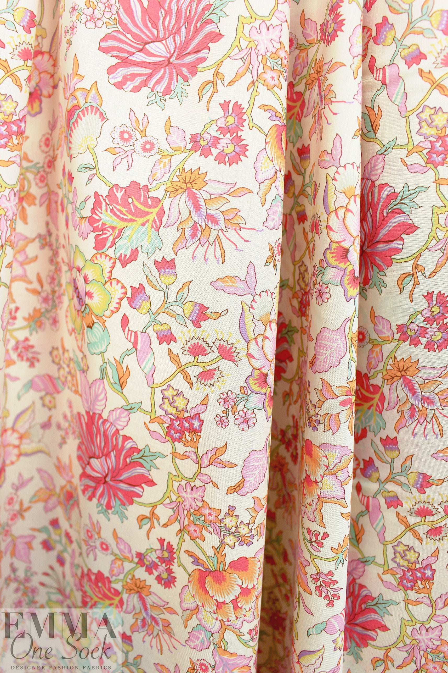 Rache1 Comey 'Liberty-esque' cotton lawn 1 yard
