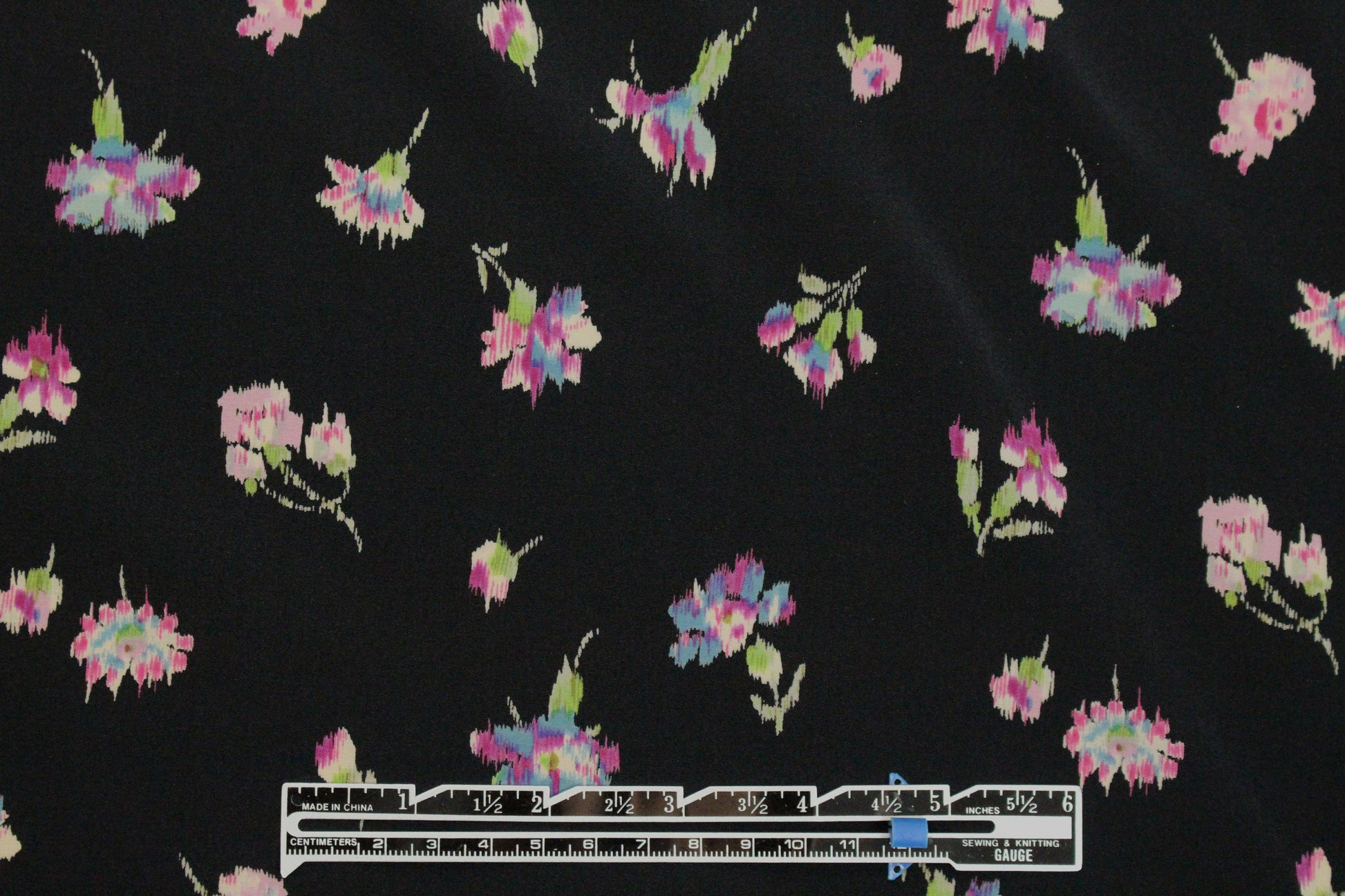CA designer pretty blossoms silk crepe de chine