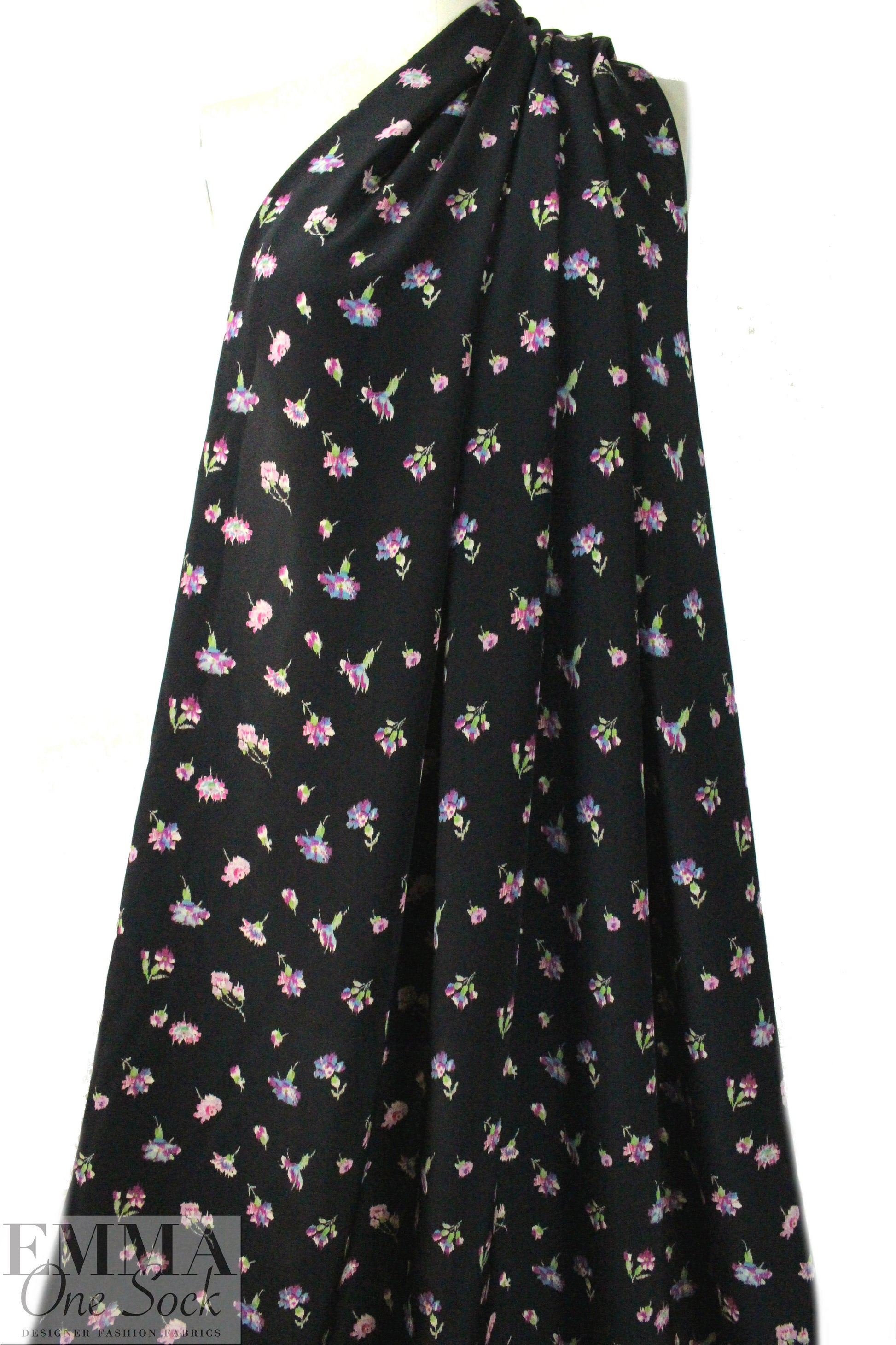 CA designer pretty blossoms silk crepe de chine
