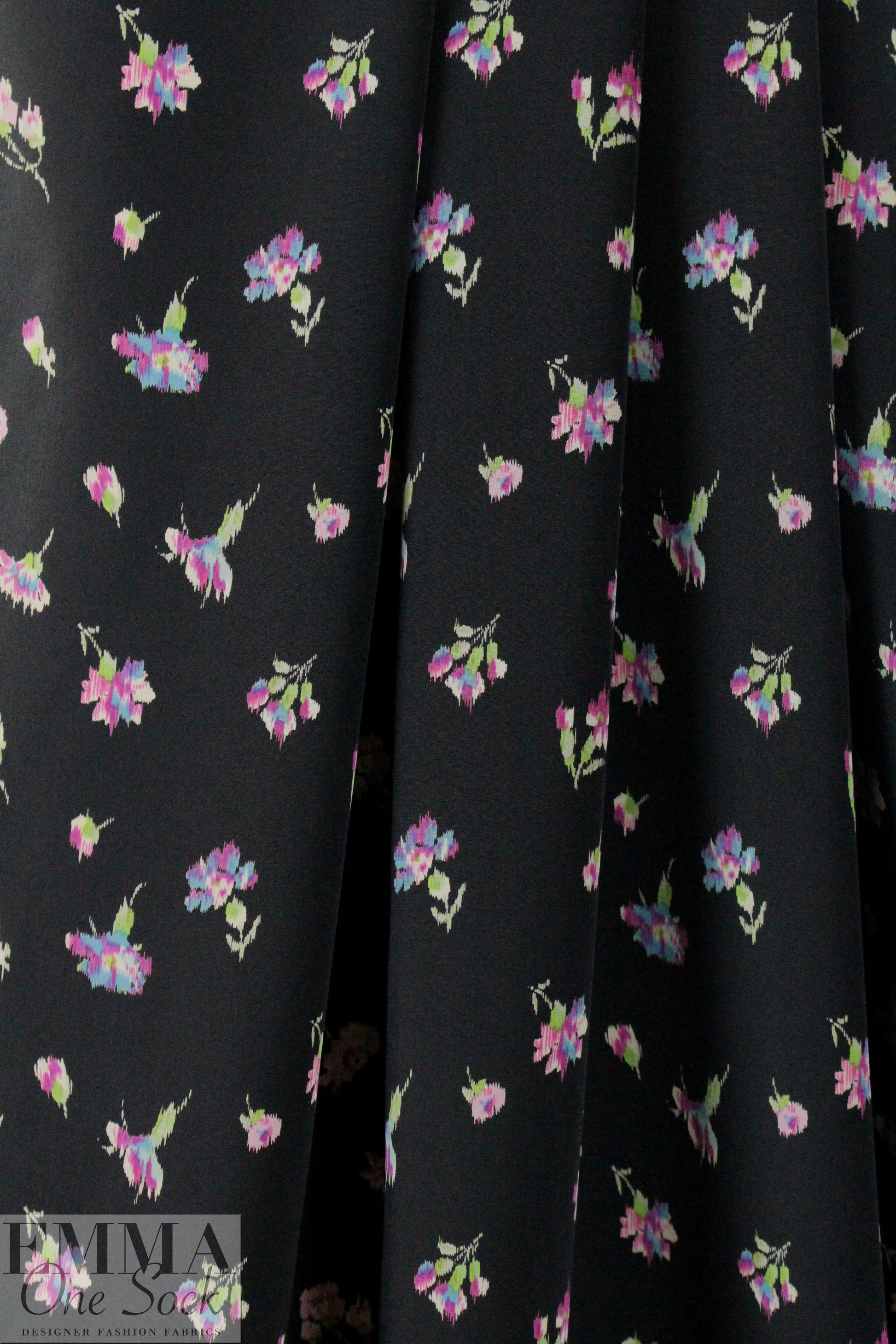 CA designer pretty blossoms silk crepe de chine
