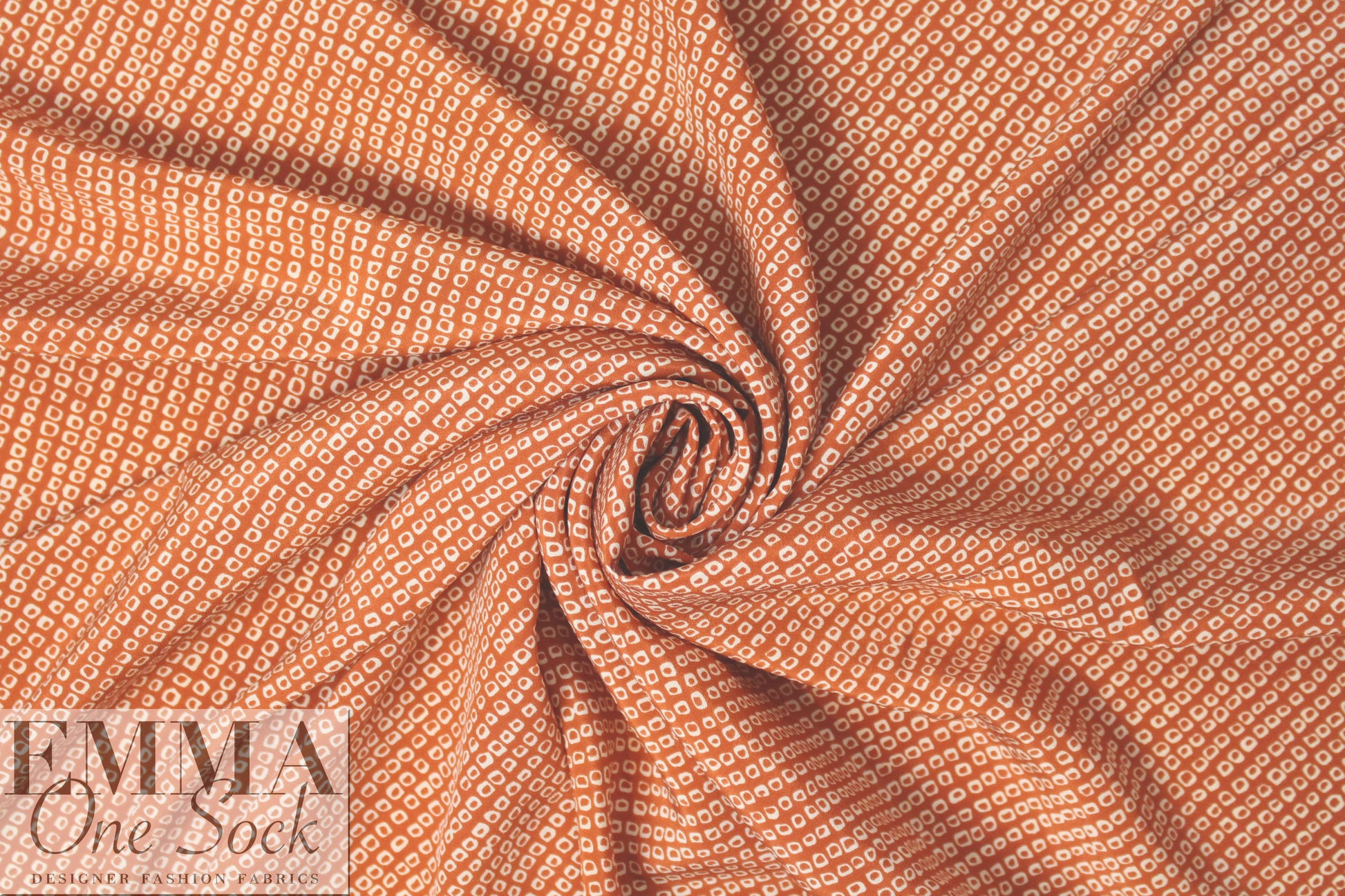 NY designer cinnamon/ivory little graphic silk CDC