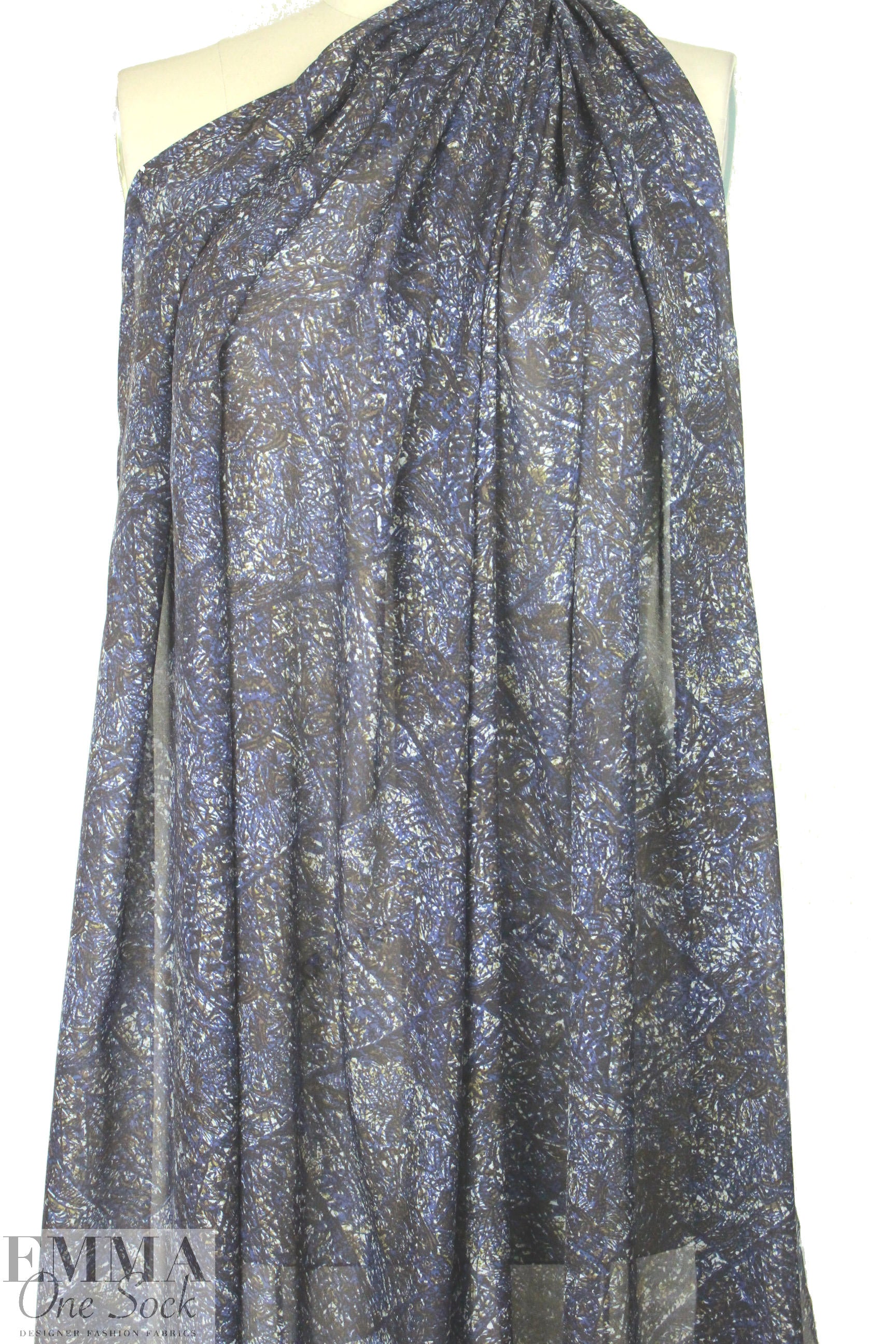 Carmen Marc Va1vo intricate layers silk chiffon 2 yd