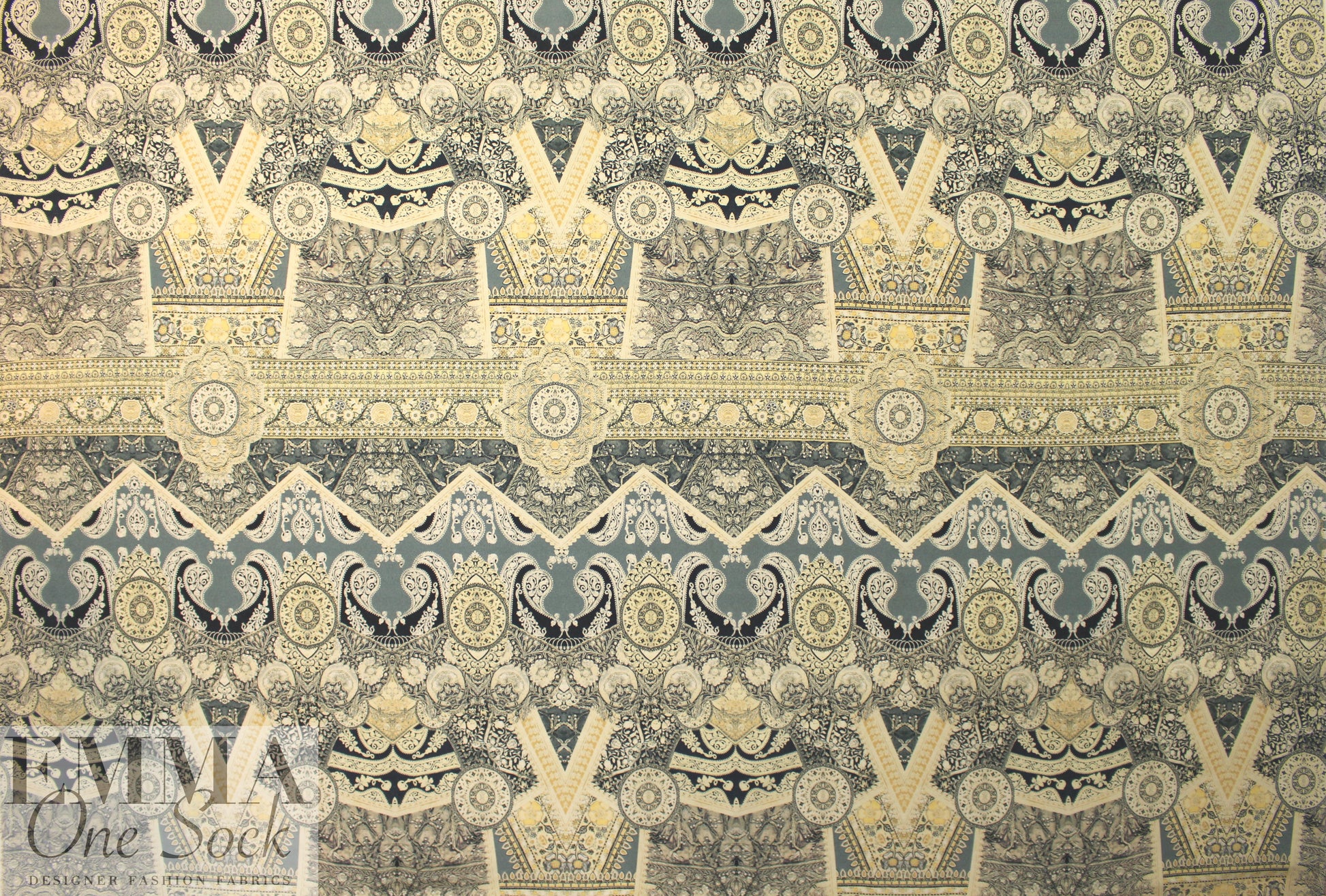 Italian Etr0 silk blouseweight - gray/buttercream 1 yard