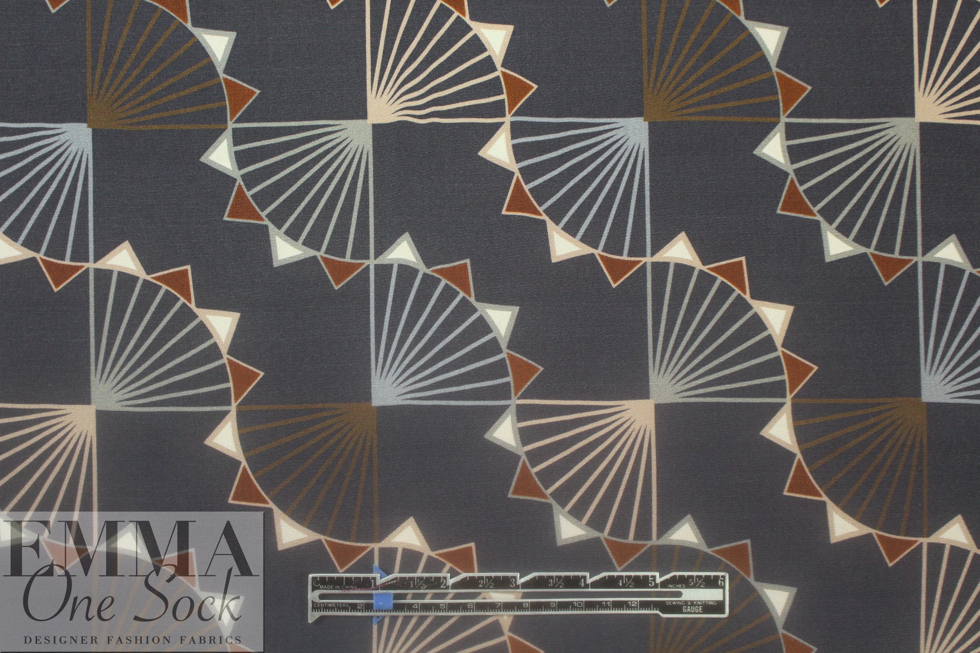 LA designer art deco graphic silk crepe de chine 2 yds