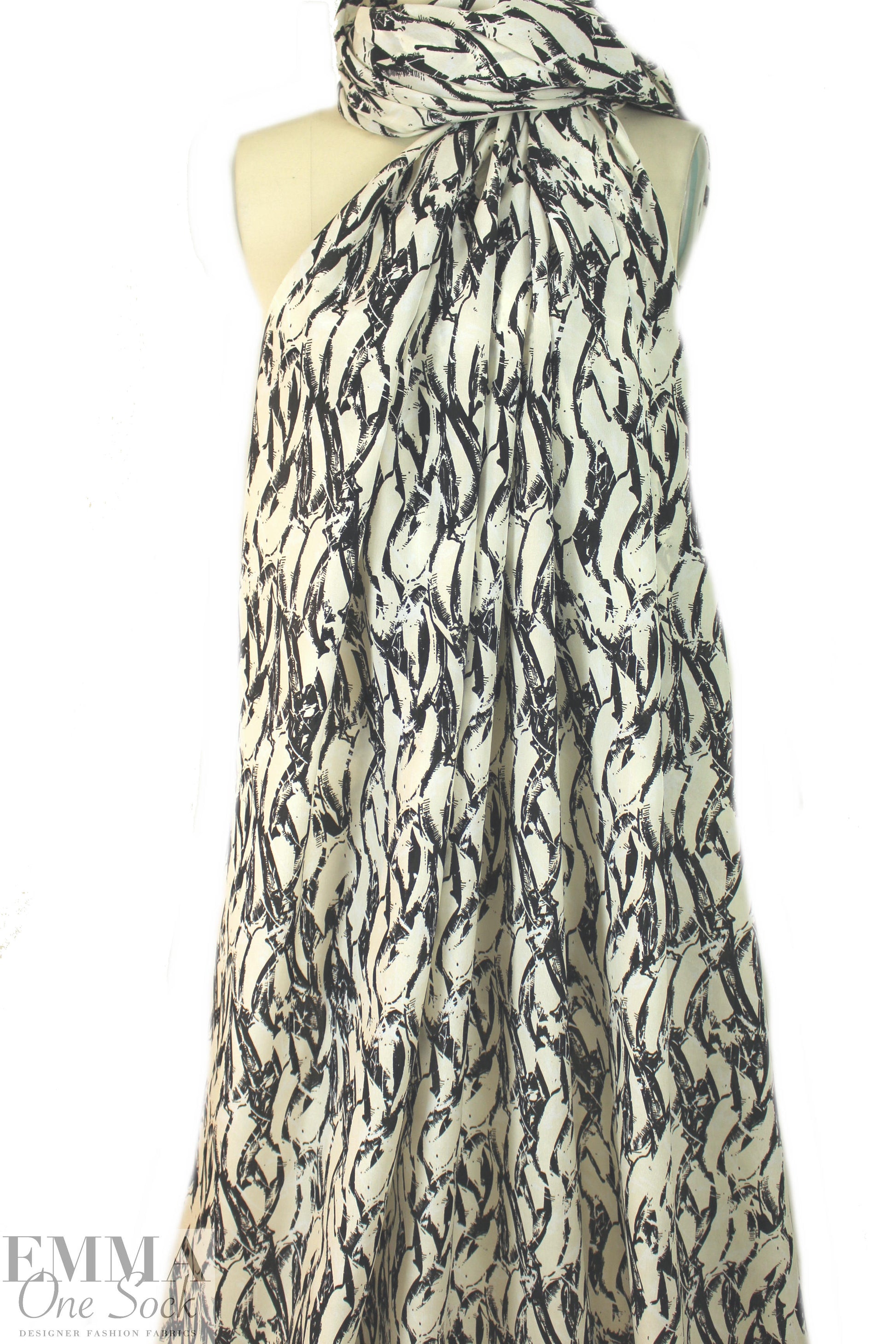 Italian silk crepe de chine - bamboo silhouette 1.75 yd