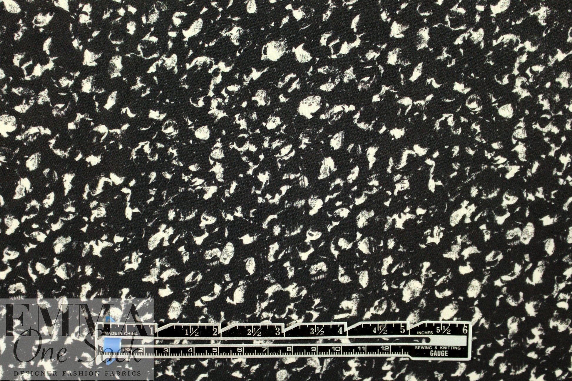 NY designer black/white confetti silk georgette 1.875 yd