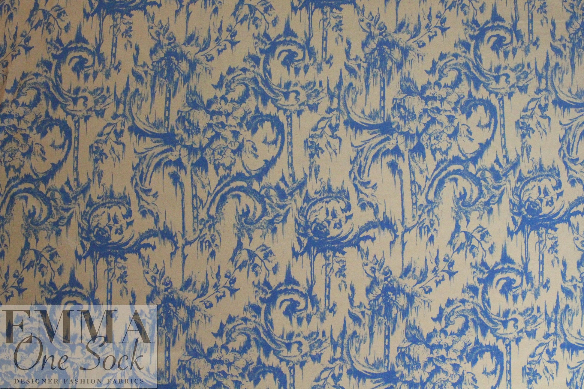 NY designer 3-ply silk - blue/beige vintage