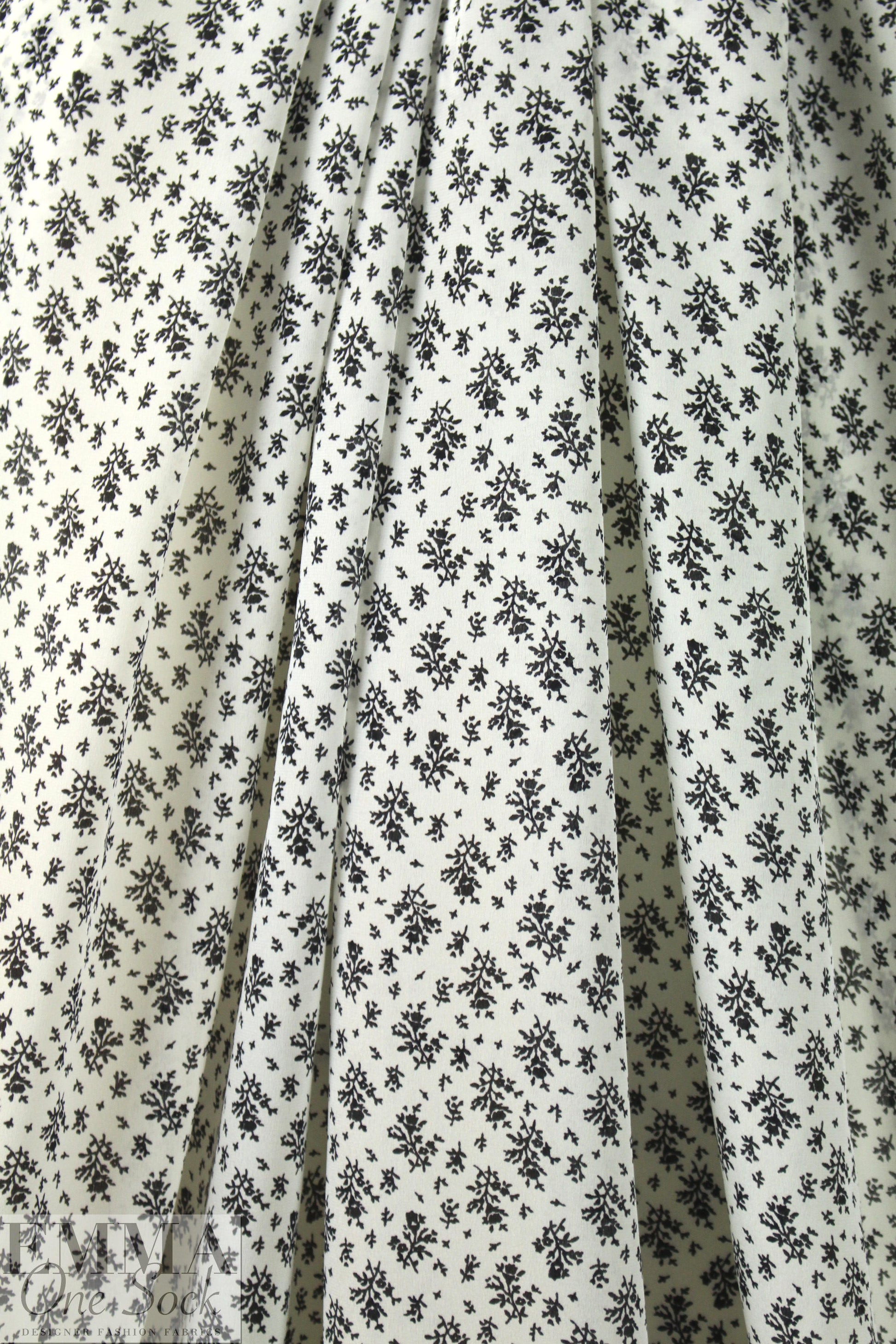NY designer white with black bouquets silk CDC