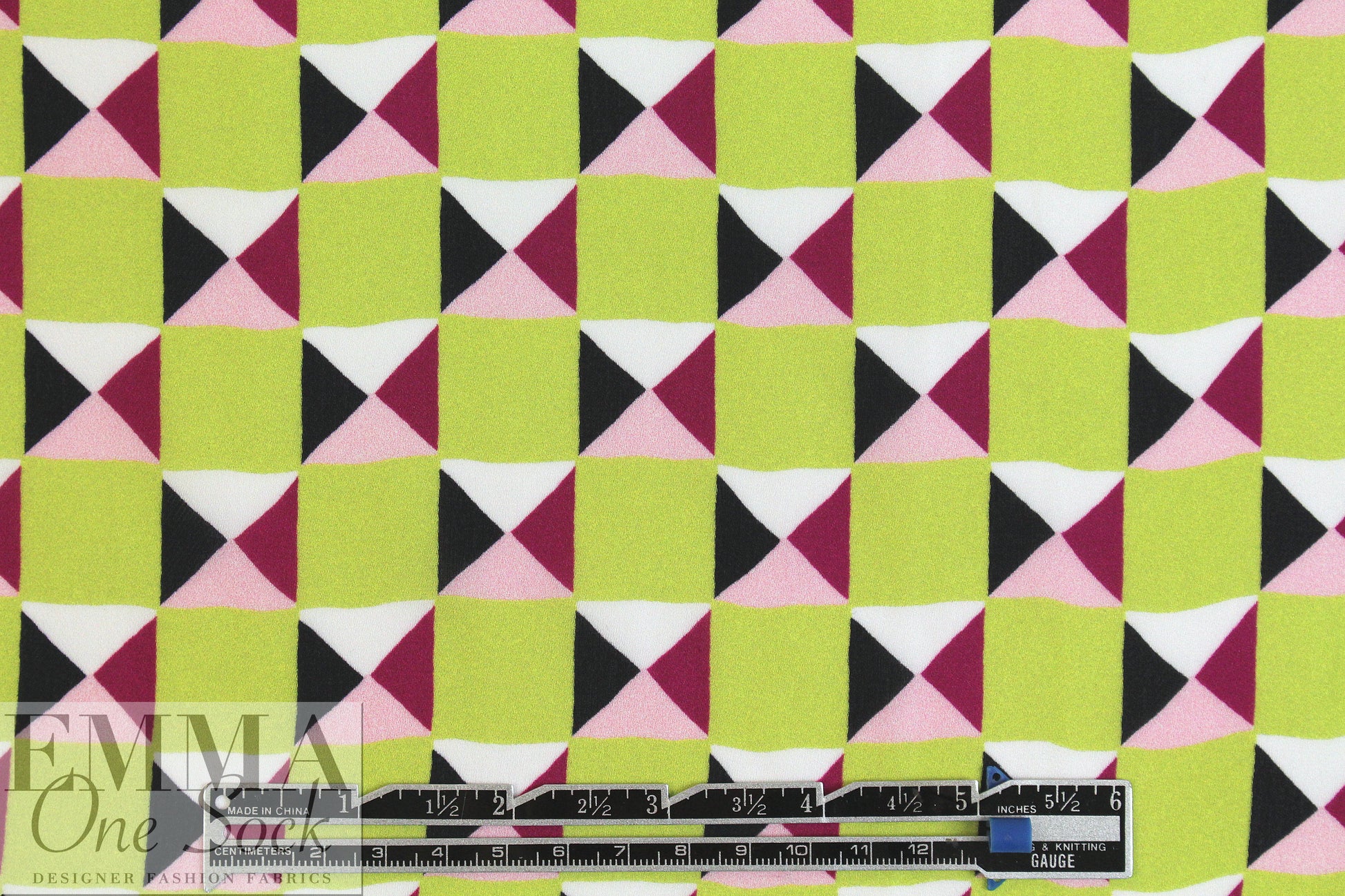 NY designer silk blouseweight - 3-D graphic 1.375 yd