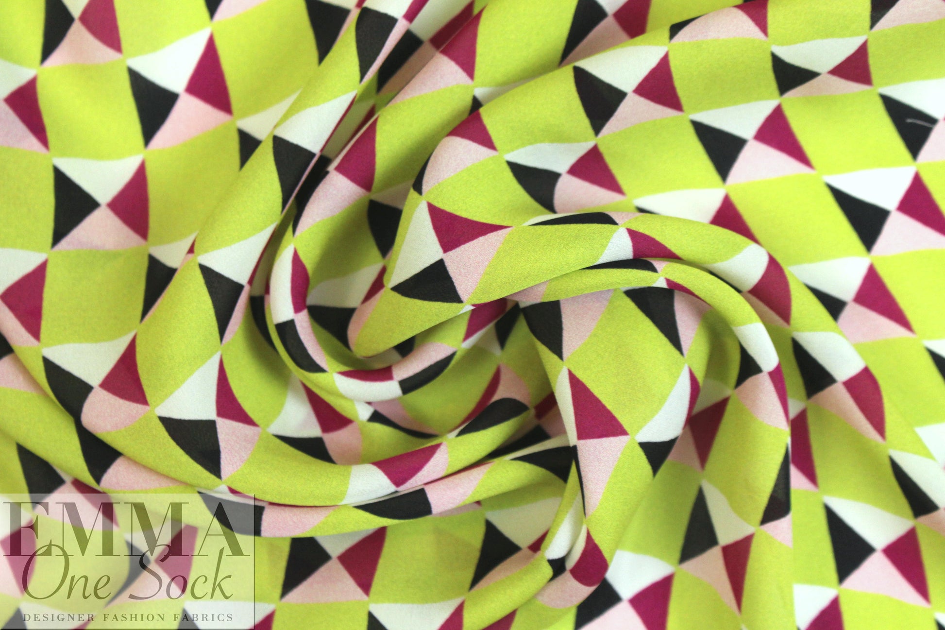NY designer silk blouseweight - 3-D graphic 1.375 yd