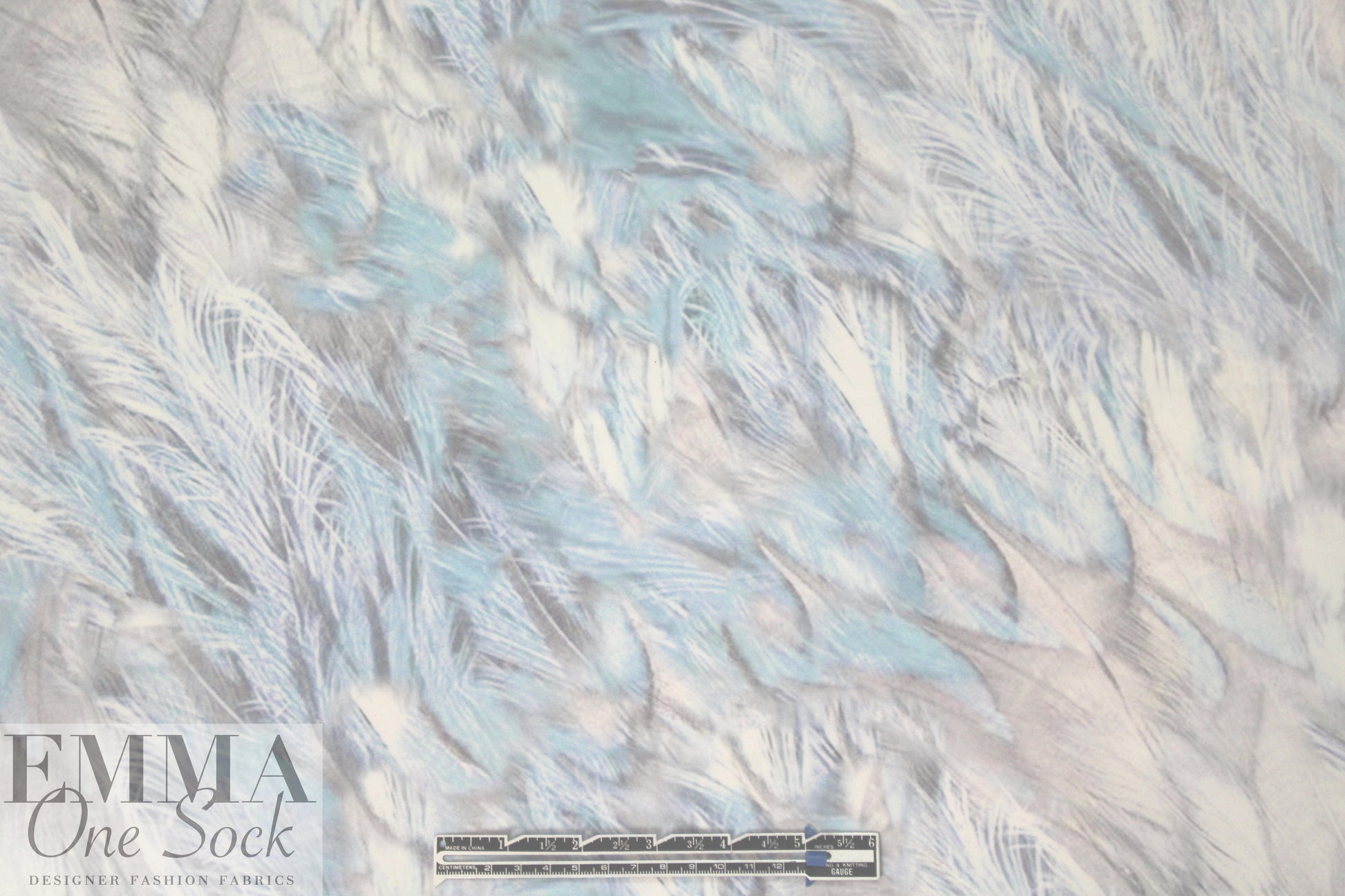 Whit 3-ply silk - blue/gray featherscape
