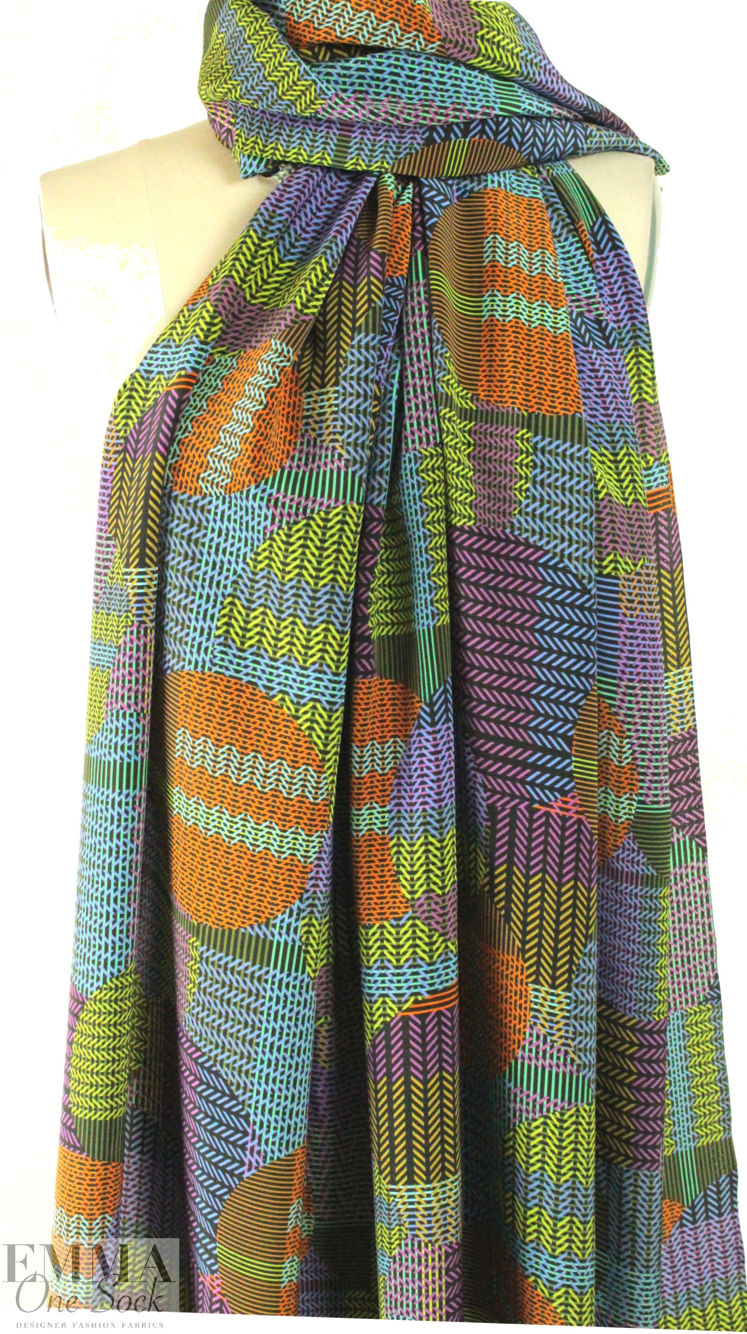NY designer chevron graphic silk blouseweight