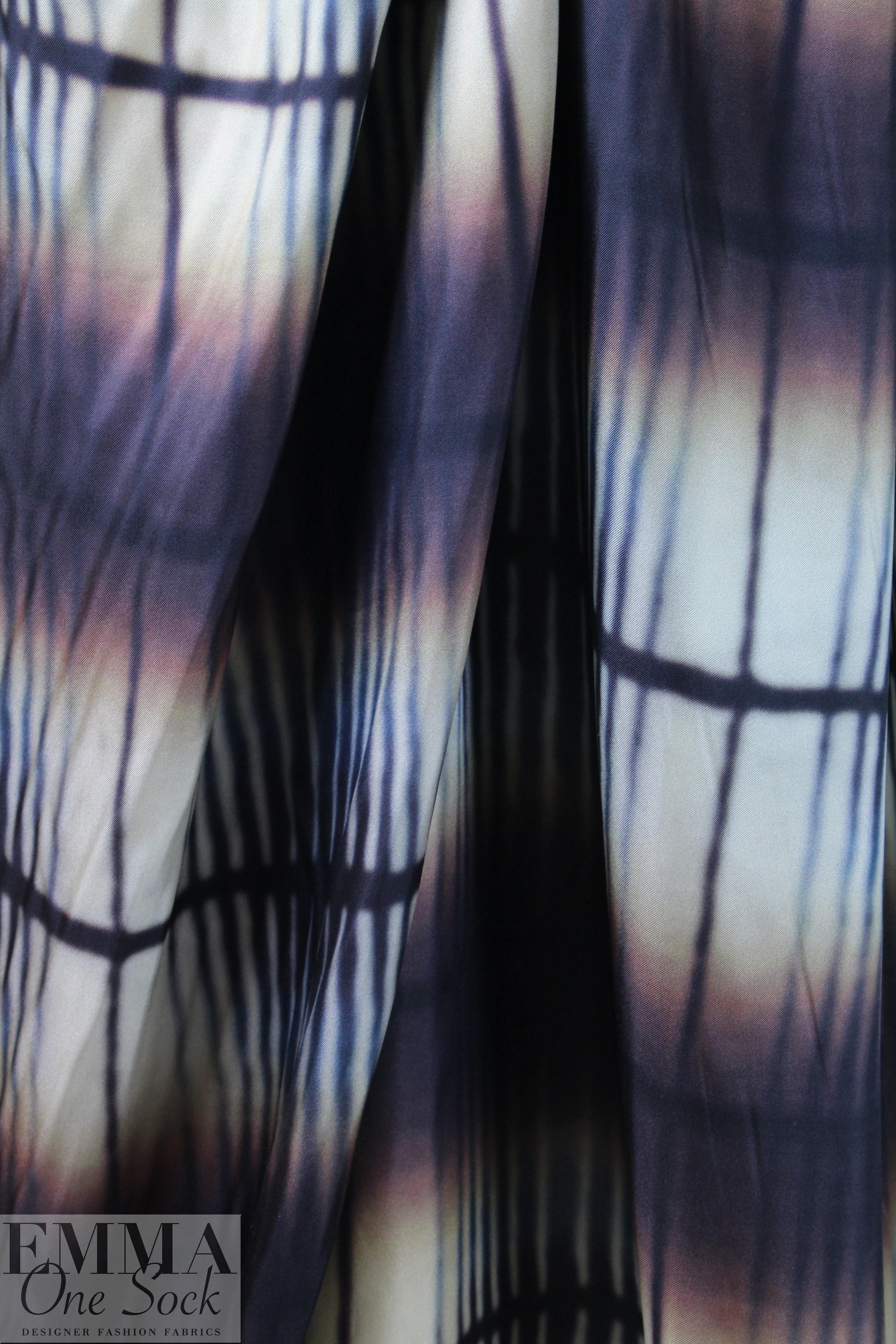 CA designer edgy burnished grid silk twill