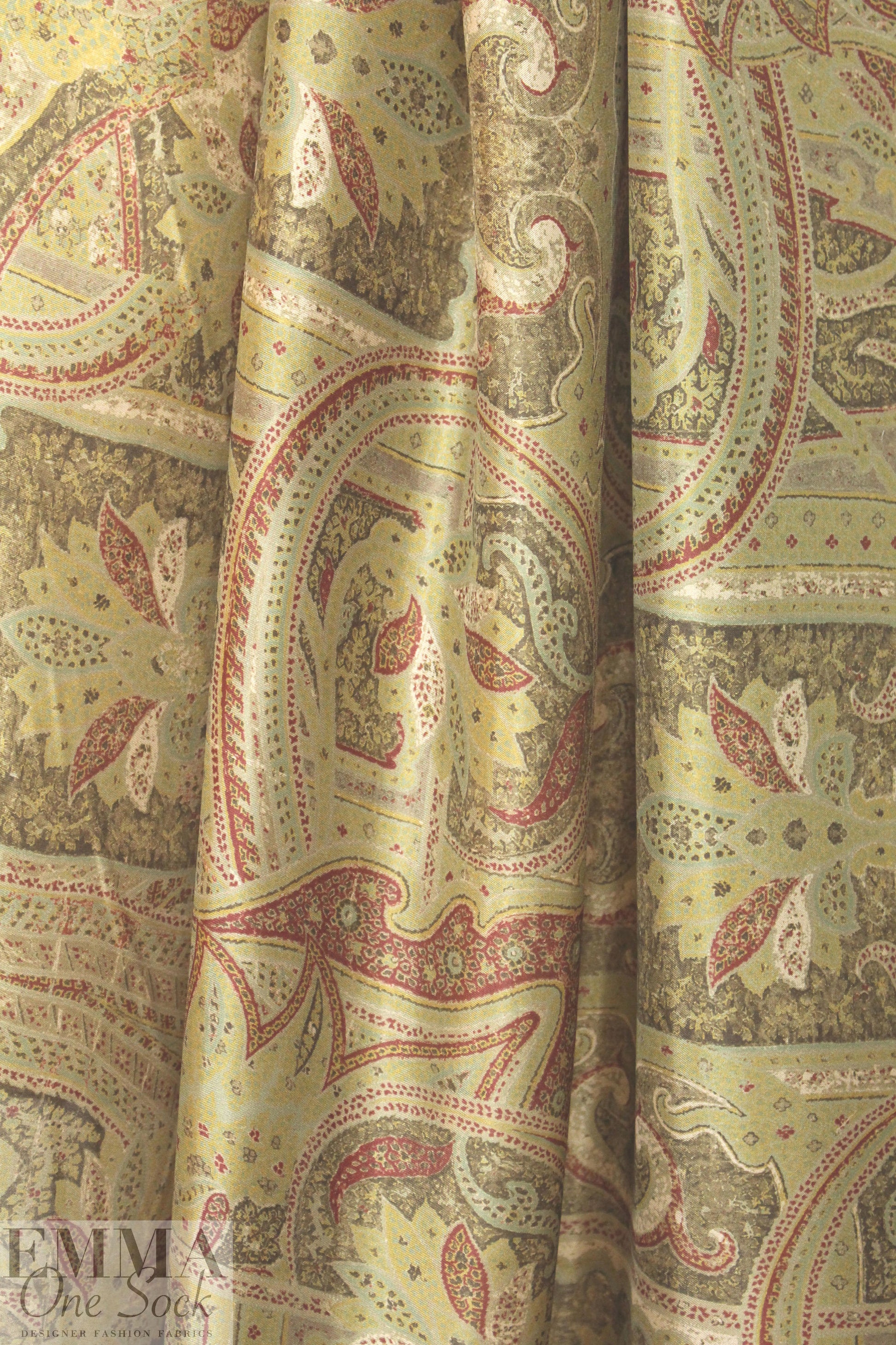 Ra1ph Lauren regal paisley satin face silk chiffon