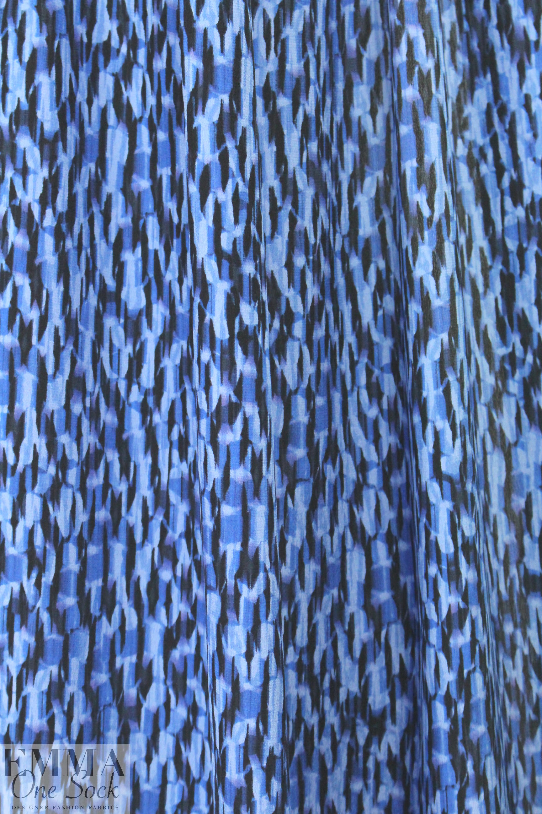 Rebecca Tayl0r edgy graphic silk blouseweight - blue .75 yds