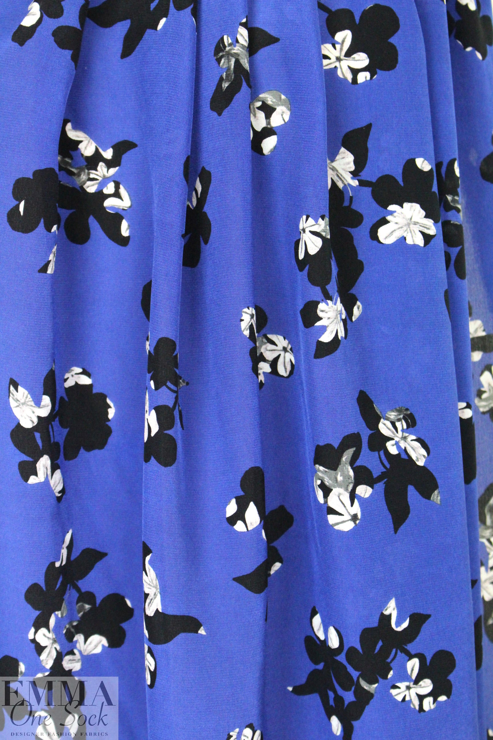 Rebecca Tayl0r dreamy petals silk chiffon 2.25 yd