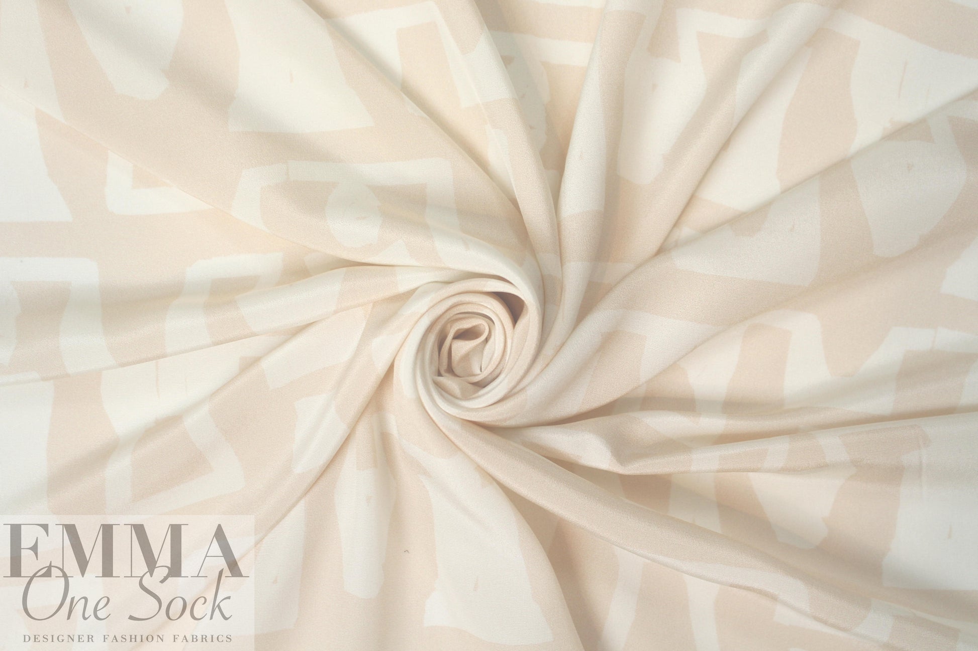 Whit NY beige/cream graphic silk CDC