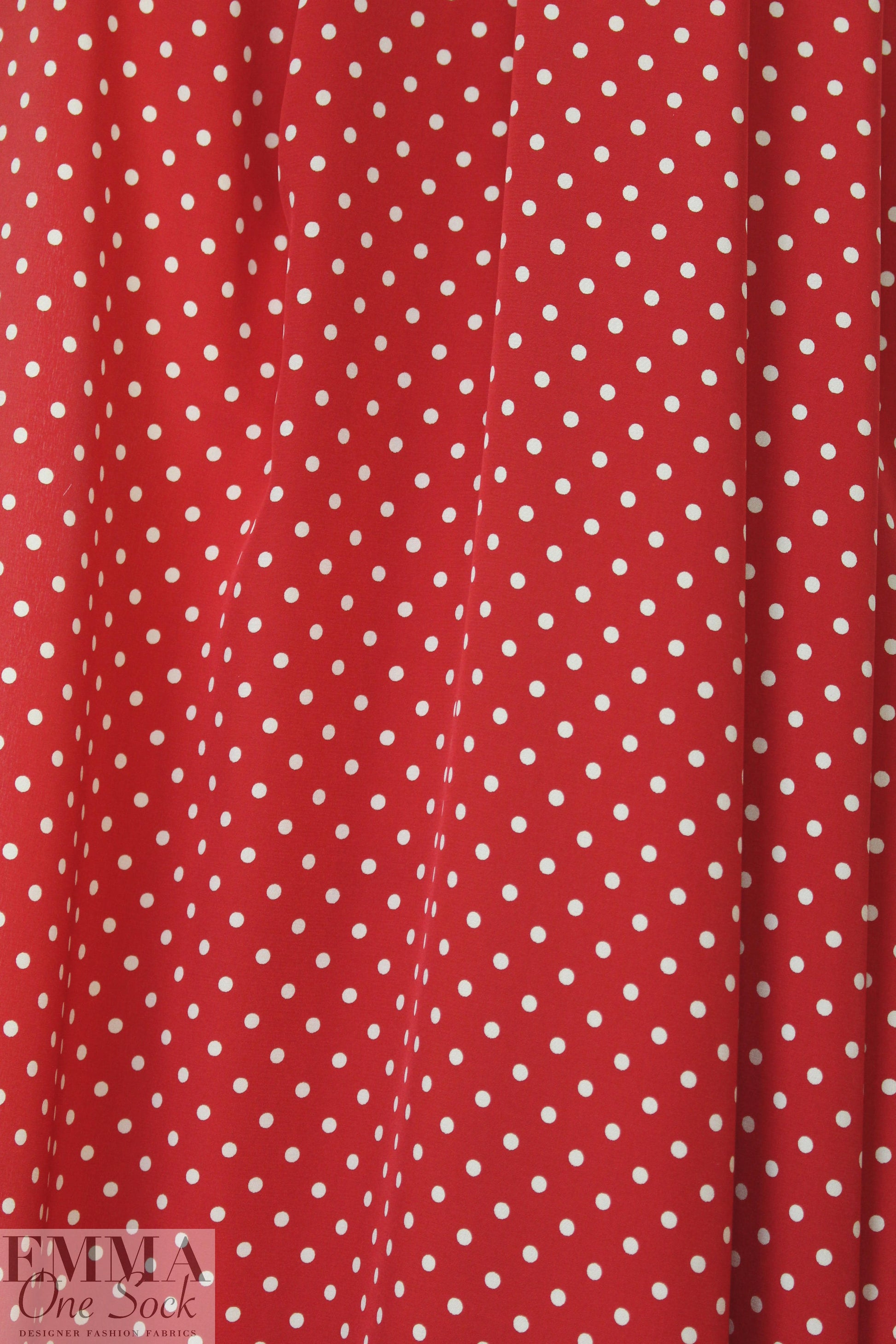 Whit silk crepe de chine - ivory dots on red
