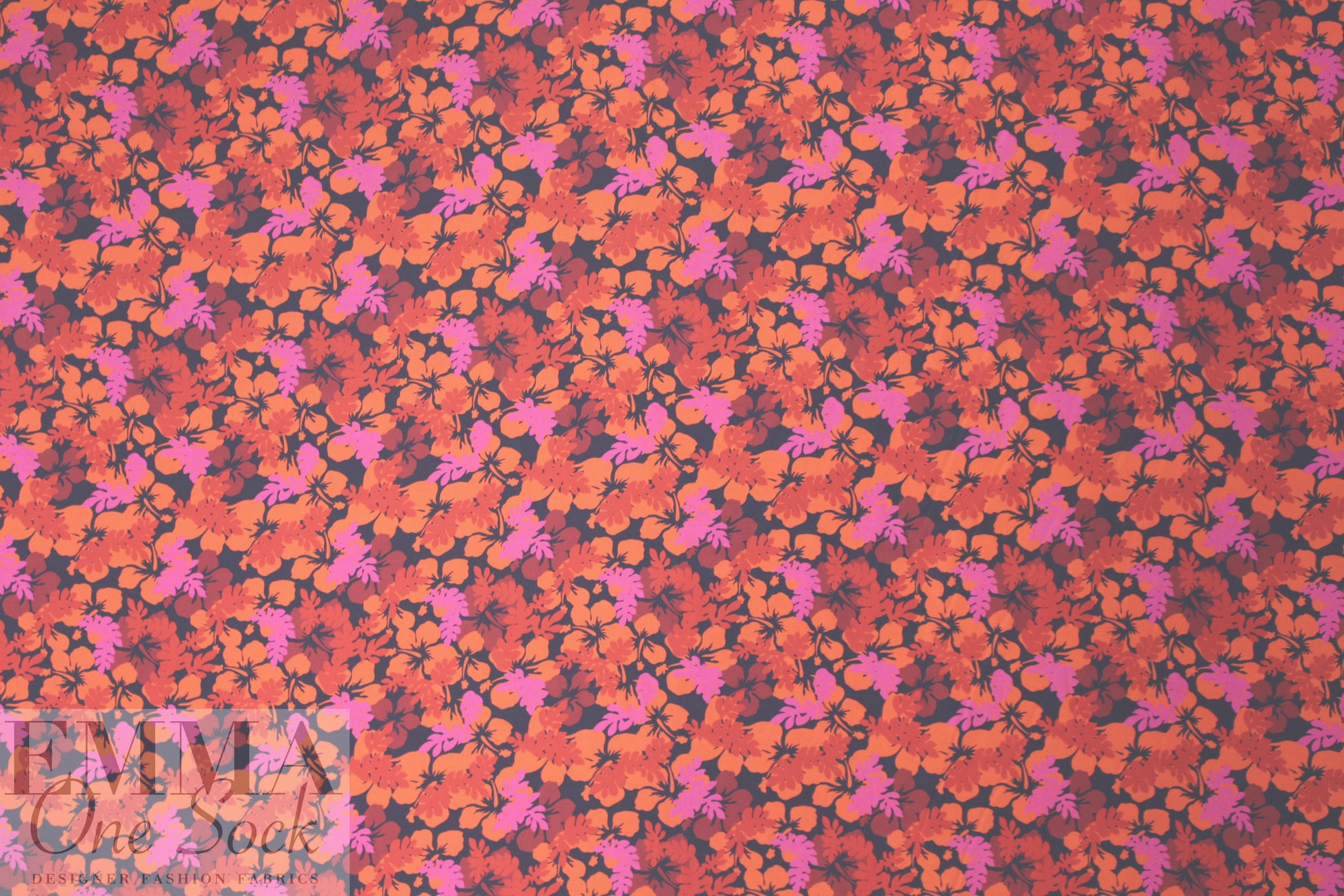 Derek L@m hibiscus silk woven - nectarine/navy 1.875 yd