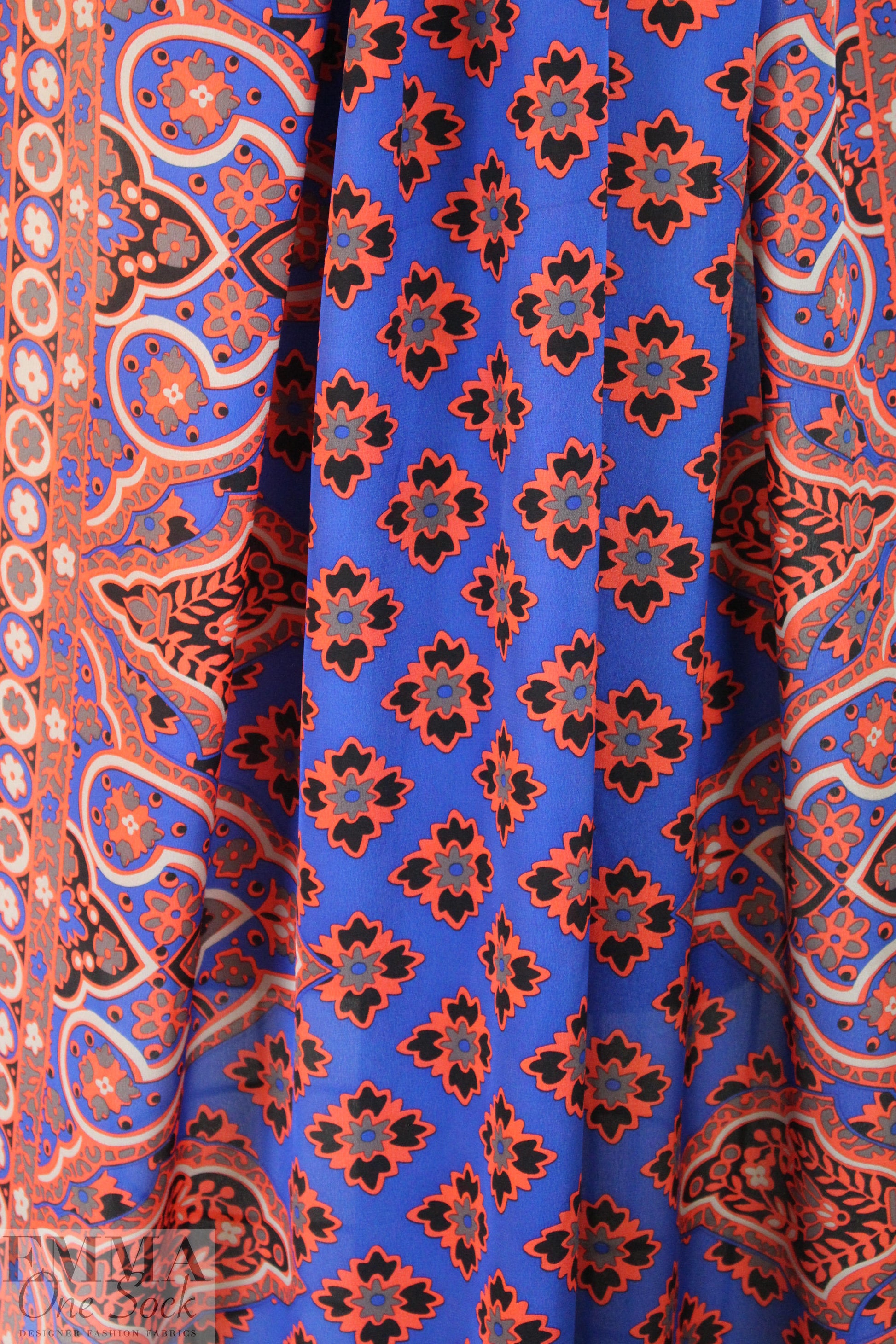 famous designer border design CDC - coral/cobalt