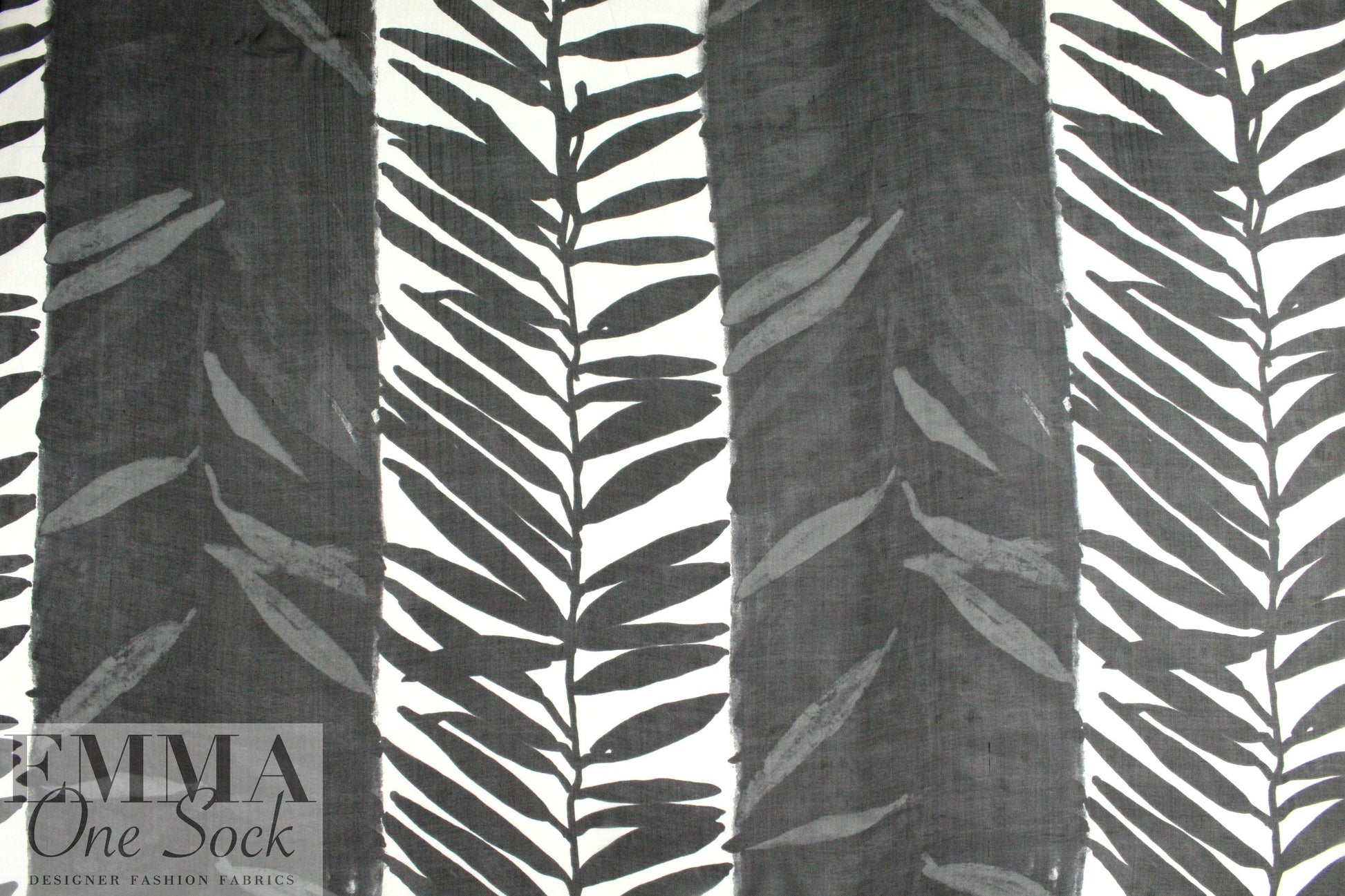 Carmen Marc Va1vo leafy silhouette silk chiffon