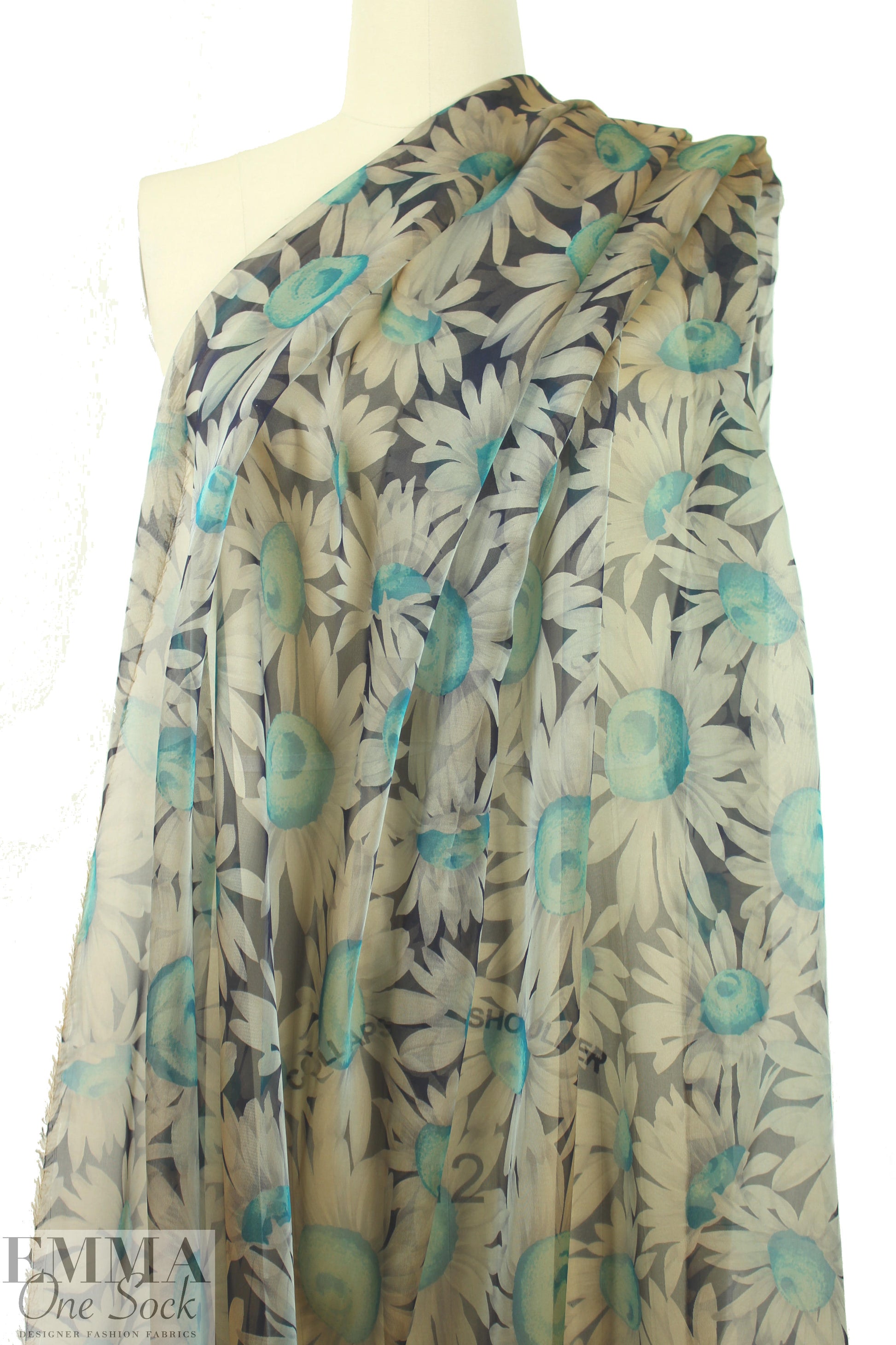NY designer daisy nocturne refined silk chiffon 2 yd