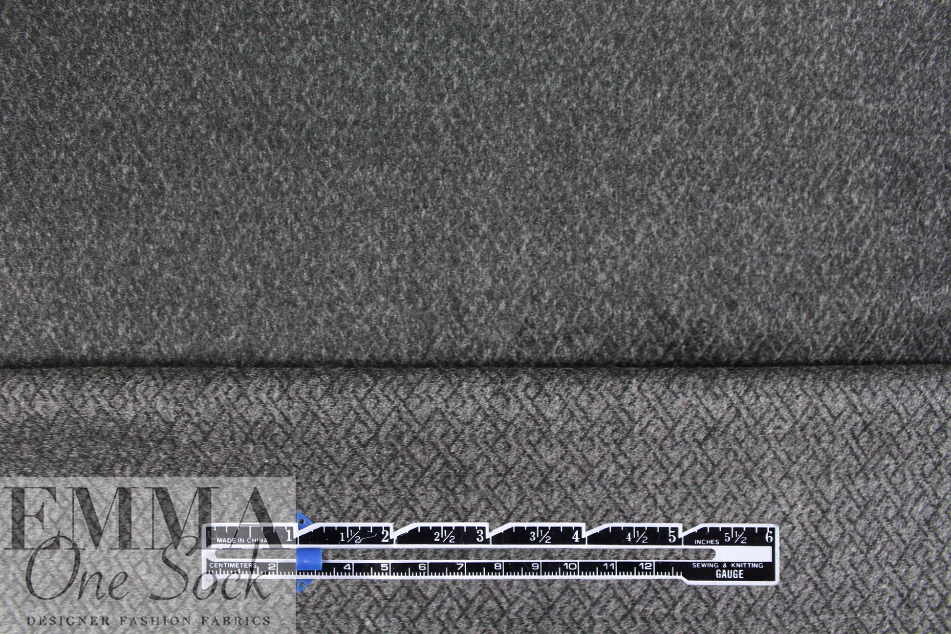 Italian all SILK! brushed graphic suiting - gray/black 1.375 yds