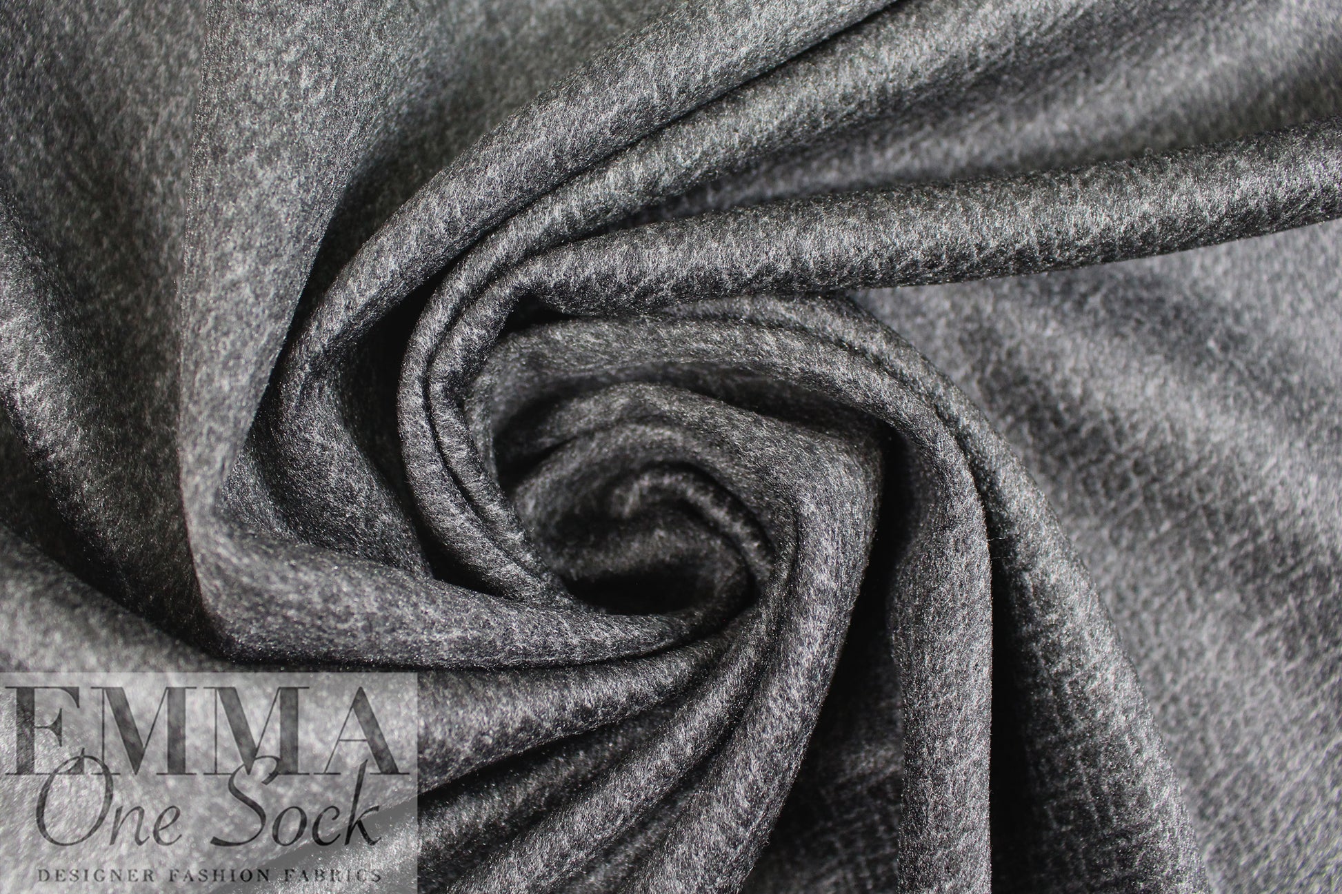 Italian all SILK! brushed graphic suiting - gray/black 1.375 yds