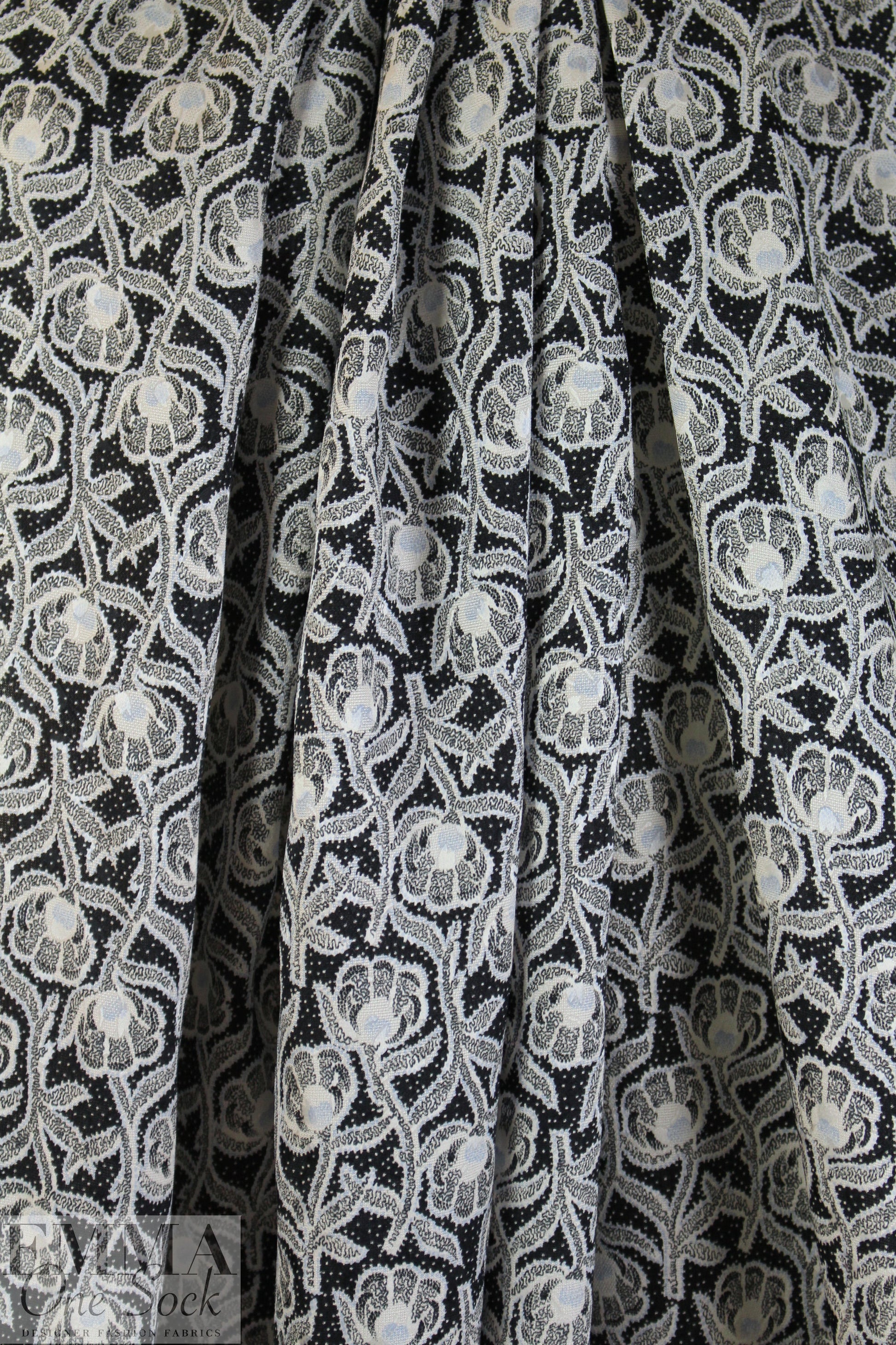 NY designer viscose/silk jacquard - flowery dream